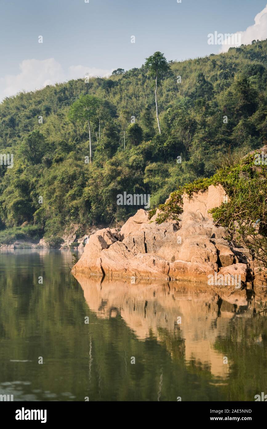 Nam Ou Fluss, Laos, Asien. Stockfoto