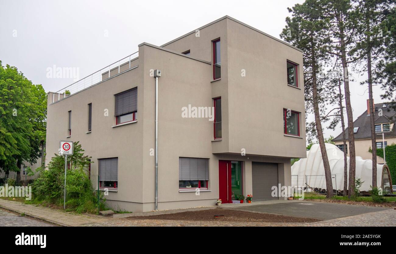Haus im Bauhausstil in Dessau Sachsen-Anhalt Deutschland. Stockfoto