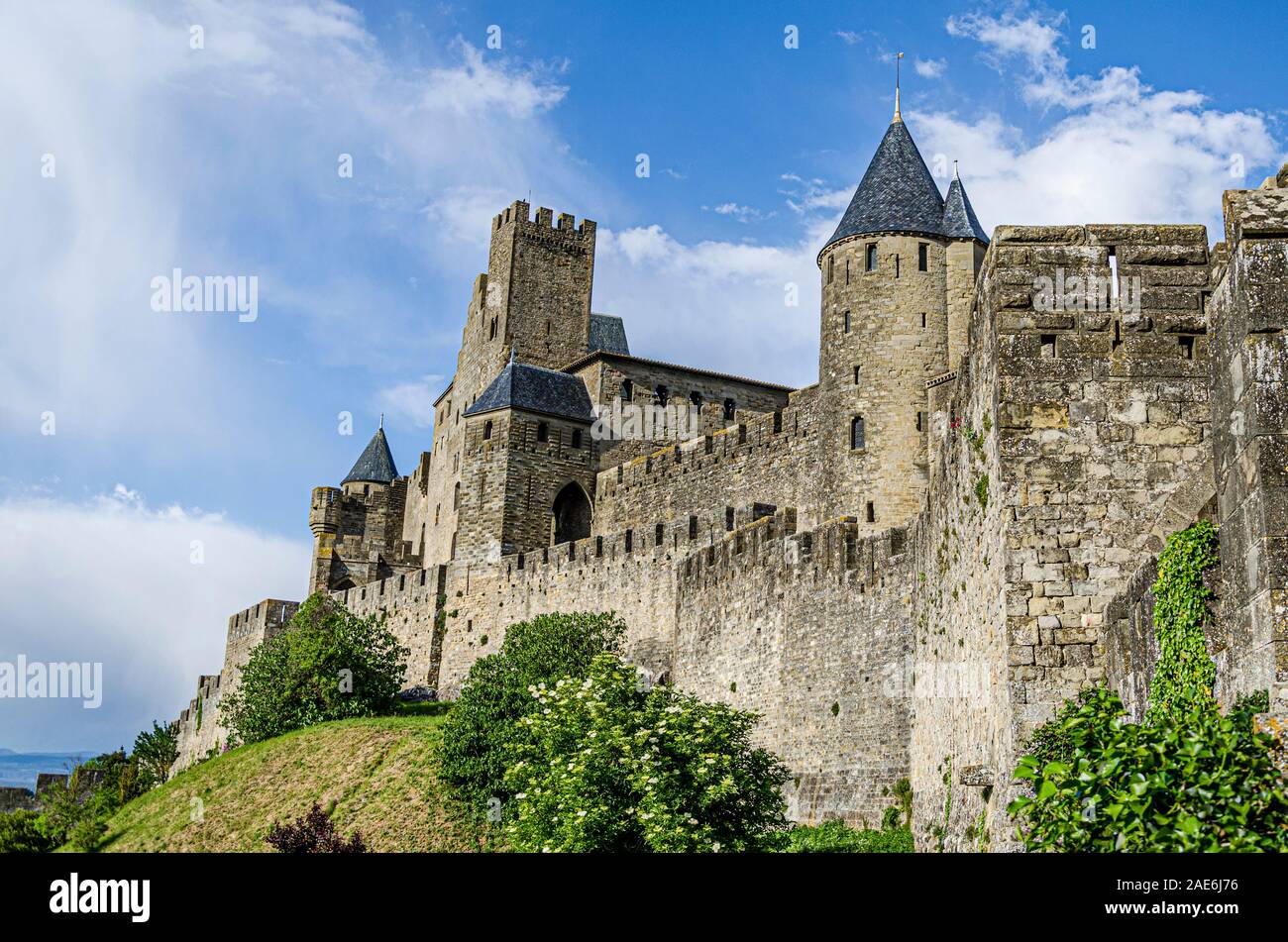 Umgebung der Stadt Carcassonne mit ihren historischen Gebäuden. carcassonne Frankreich Stockfoto