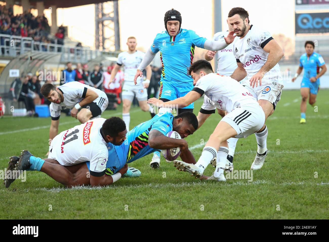 Calvisano, Italien, 07 Dez 2019, Paula balekana (zebre) Kerben der primatry während Zebre Rugby vs Brive-Rugby Challenge Cup - Kreditkarten: LPS/Massimiliano Carnabuci/Alamy leben Nachrichten Stockfoto