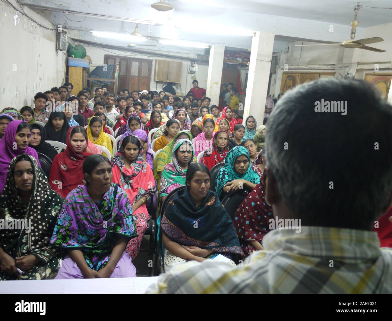 Frauen Textilarbeiter halten für mehr Lohn in Dakha, Bangladesch Stockfoto