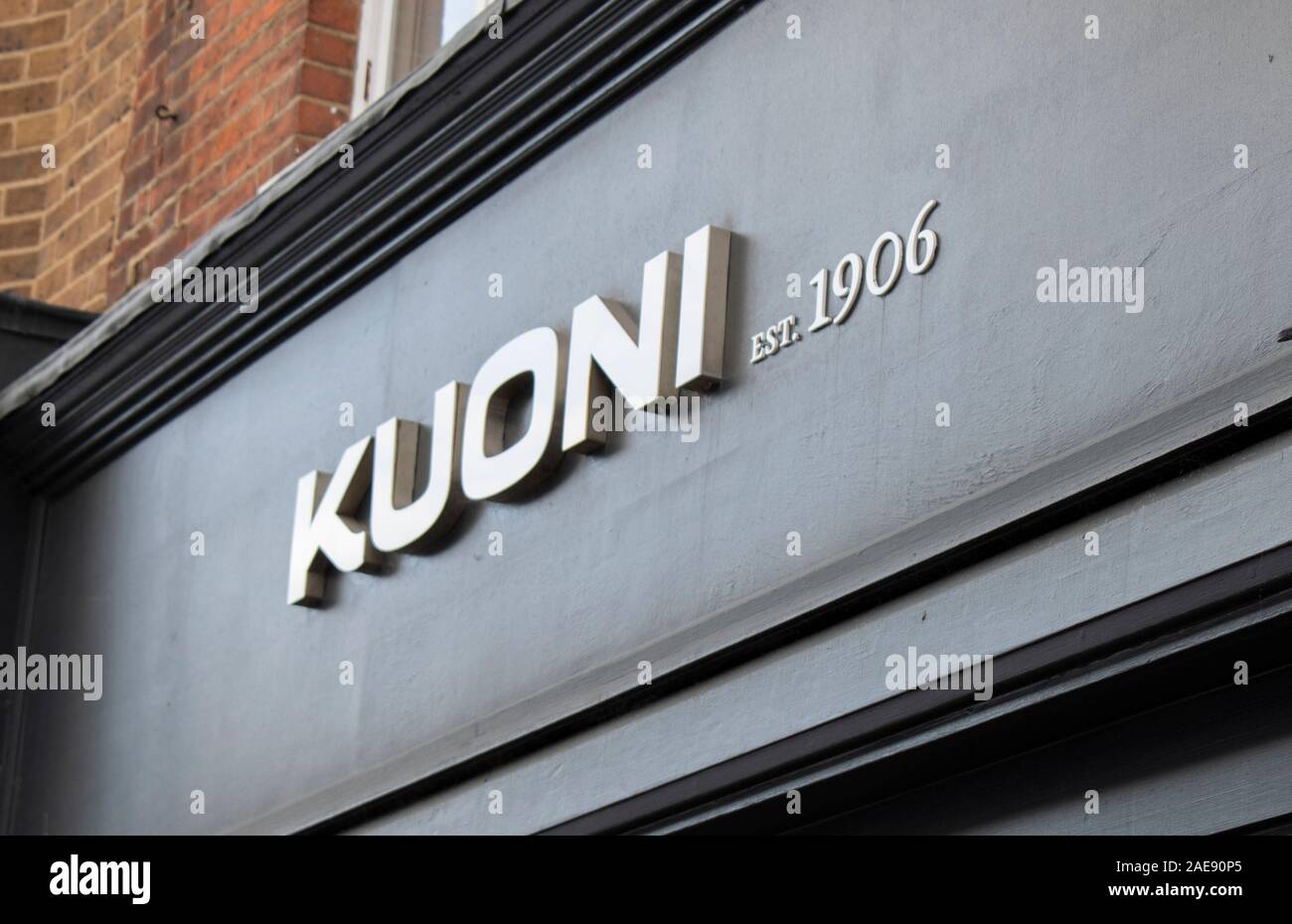 Chichester, West Sussex, UK Dezember 07, 2019, Kuoni Travel Company Shop in der High Street von Chichester. Stockfoto