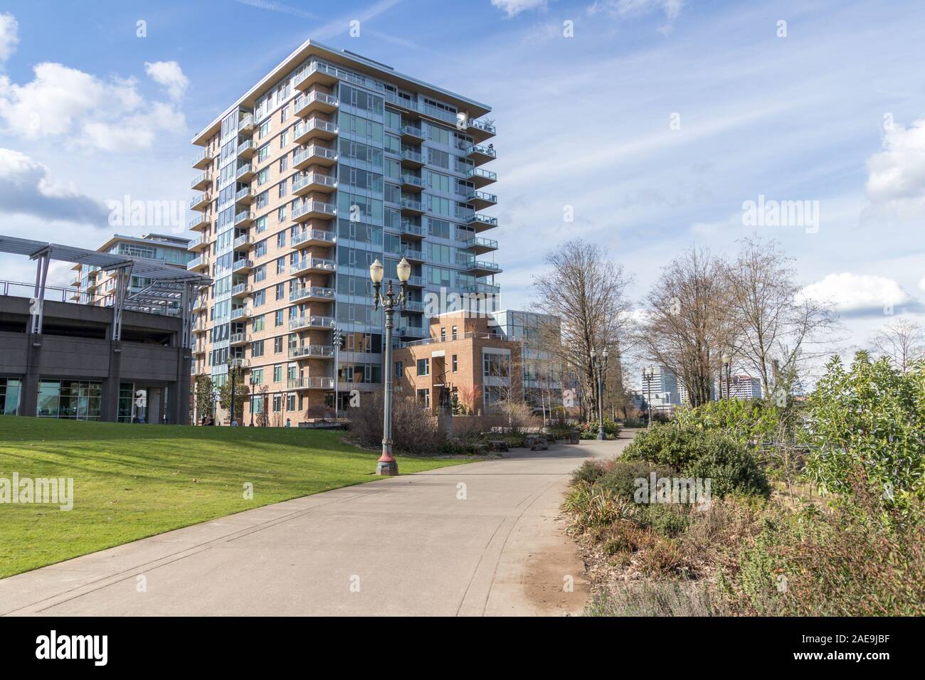 South Waterfront district in Portland, Oregon, an einem schönen Tag. Stockfoto