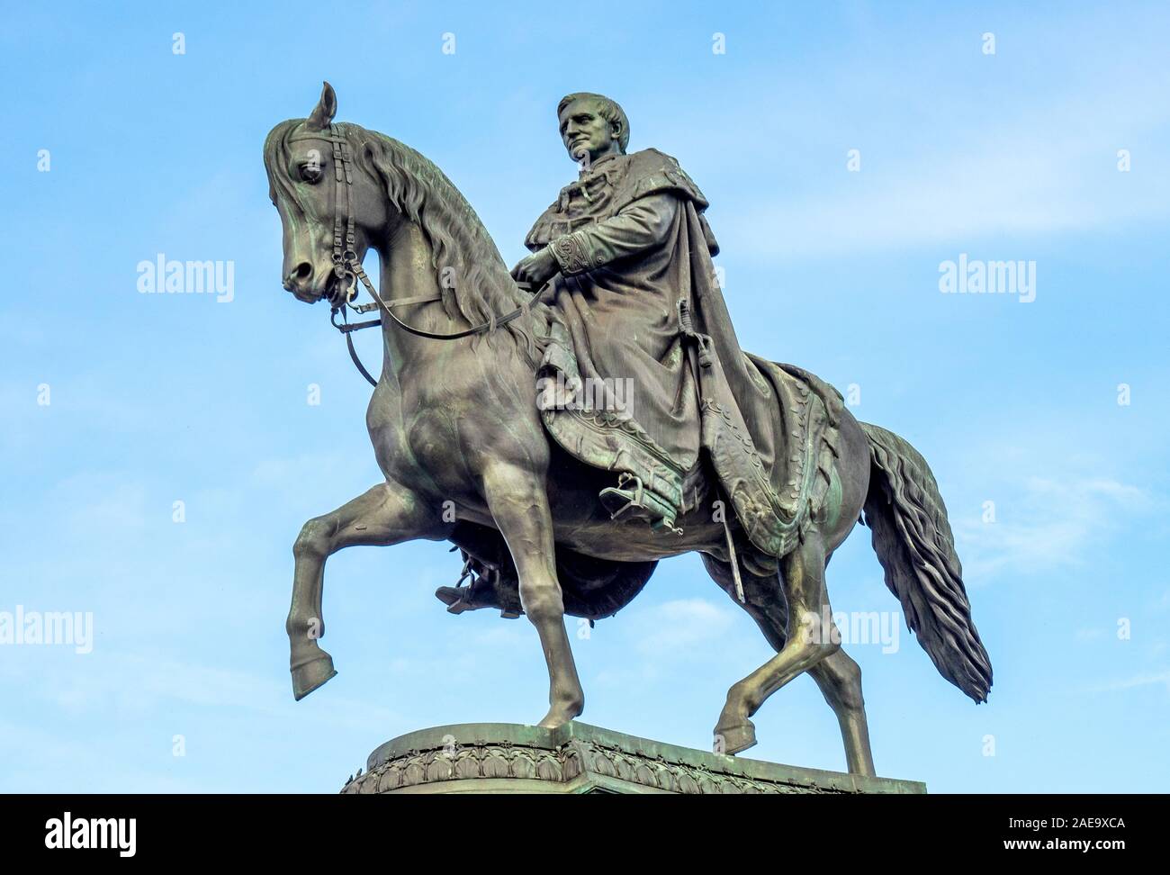 Bronzestatue Skulptur Johannes von Sachsen Denkmal von Johannes Schilling Bildhauer am Theaterplatz Altstadt Dresden Sachsen Deutschland. Stockfoto