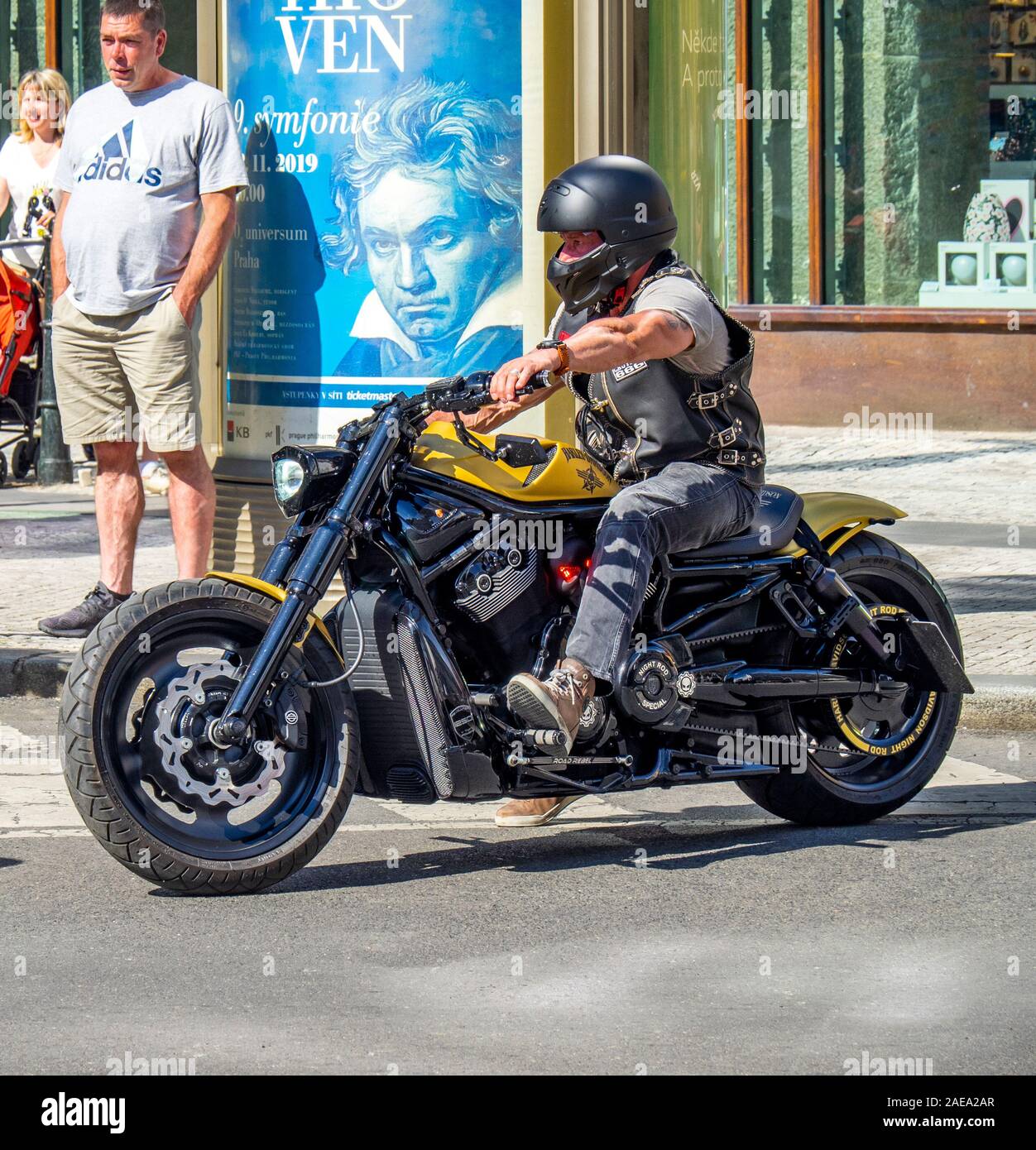 Motorrad Rocker Stockfotos und -bilder Kaufen - Alamy