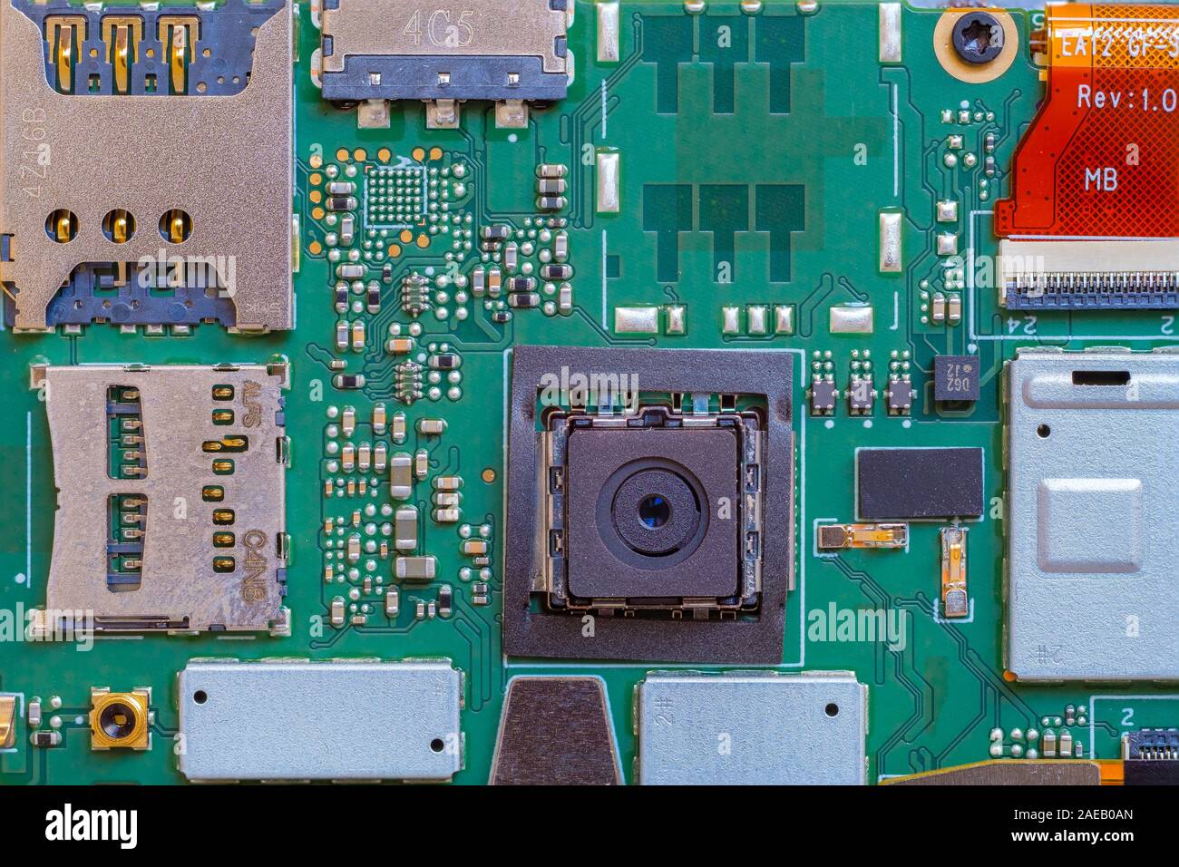 Elektronik im Inneren ein Smartphone Stockfoto