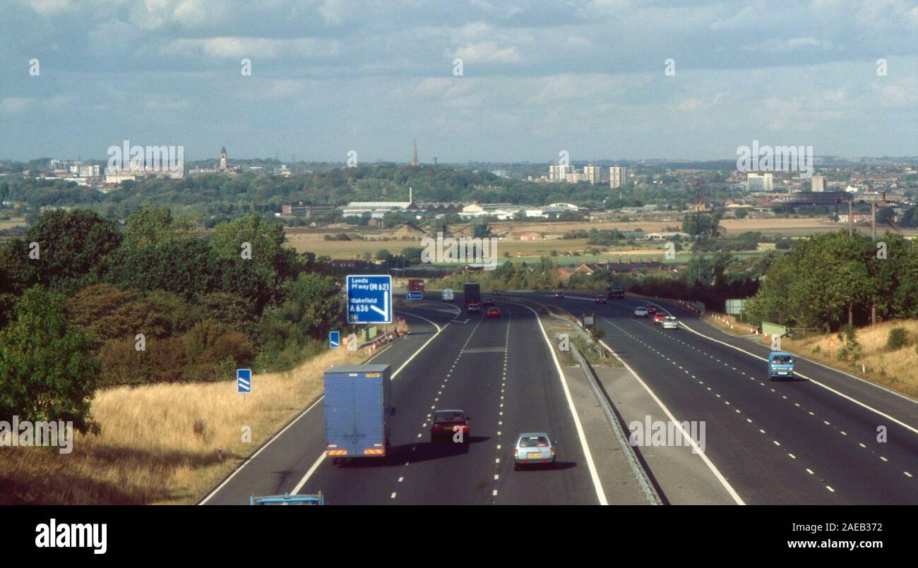 Von der Autobahn M1 in 1989, Wakefield, West Yorkshire, Nordengland, UK, illustriert den Unterschied im Verkehrsaufkommen zu heute Stockfoto
