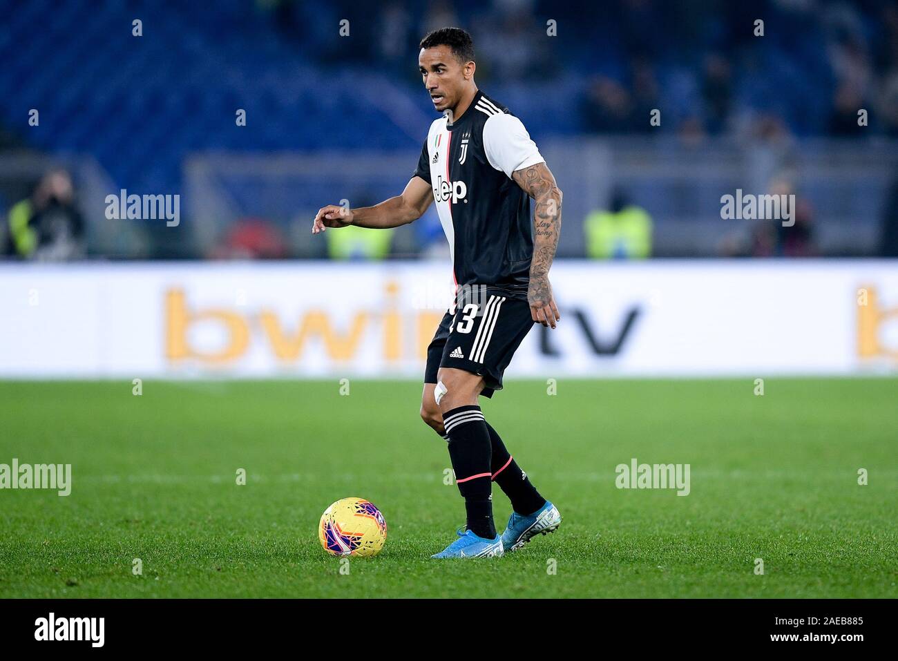 Rom, Italien. 07 Dez, 2019. Danilo von Juventus Turin in der Serie A Match zwischen Lazio Rom und Juventus im Stadio Olimpico, Rom, Italien Am 7. Dezember 2019. Foto von Giuseppe Maffia. Credit: UK Sport Pics Ltd/Alamy leben Nachrichten Stockfoto