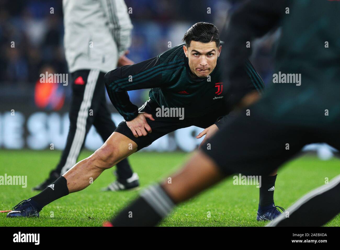 Cristiano Ronaldo von Juventus Turin Aufwärmen vor der Italienischen Meisterschaft in der Serie A Fußballspiel zwischen SS Lazio Rom und Juventus am 7. Dezember 2019 im Stadio Olimpico in Rom, Italien - Foto Federico Proietti/ESPA-Bilder Stockfoto