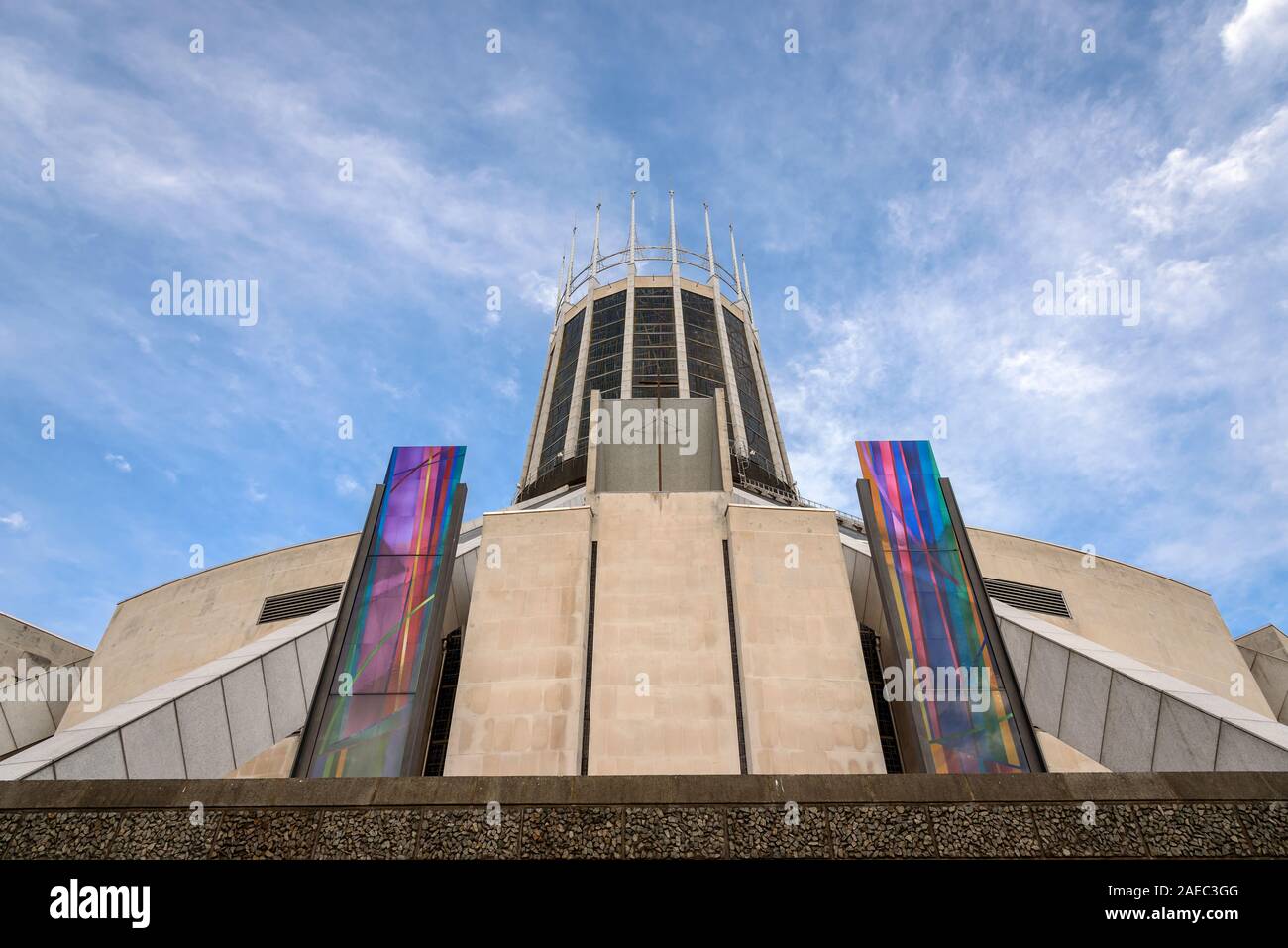LIVERPOOL, ENGLAND - 12. MAI 2015:Römisch-Katholische Metropolitan Cathedral in Liverpool Stockfoto