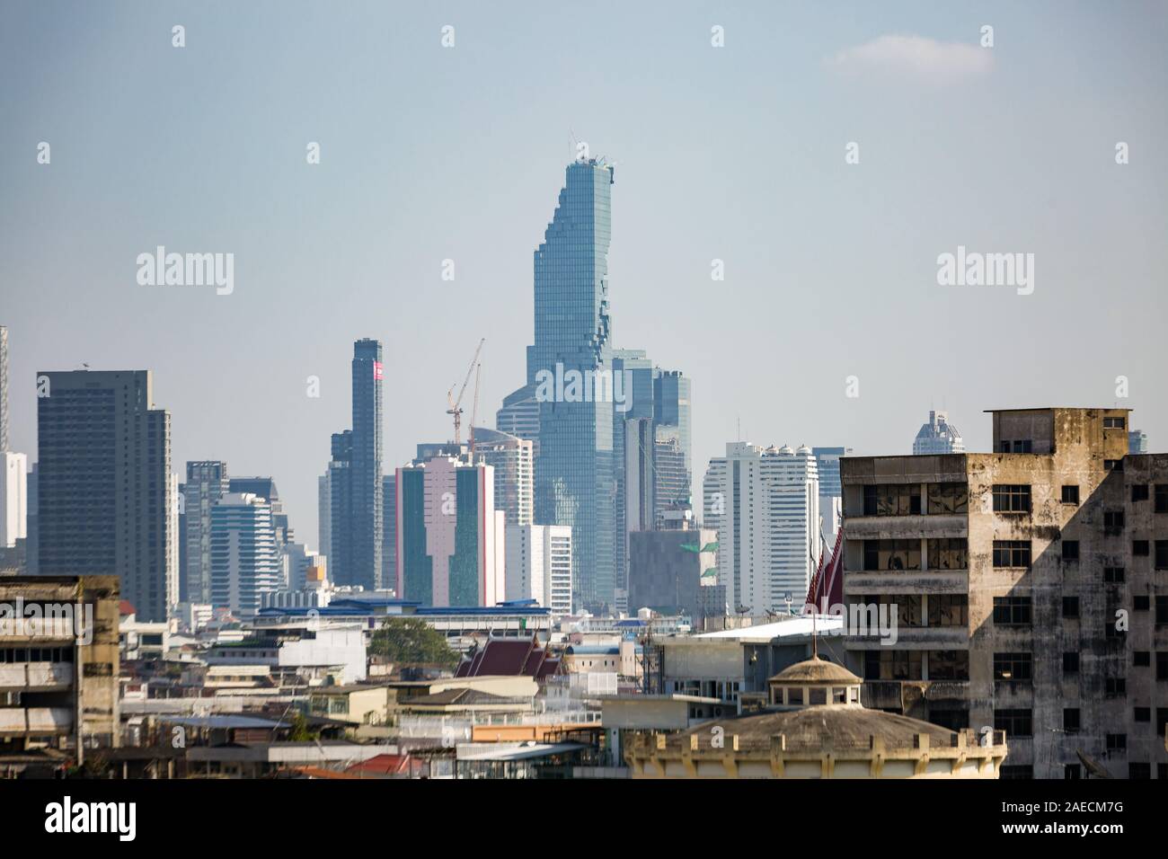 Panorama vom Wat Saket und der Goldene Berg auf das Viertel von Bangkok, der Hauptstadt von Thailand. Stockfoto