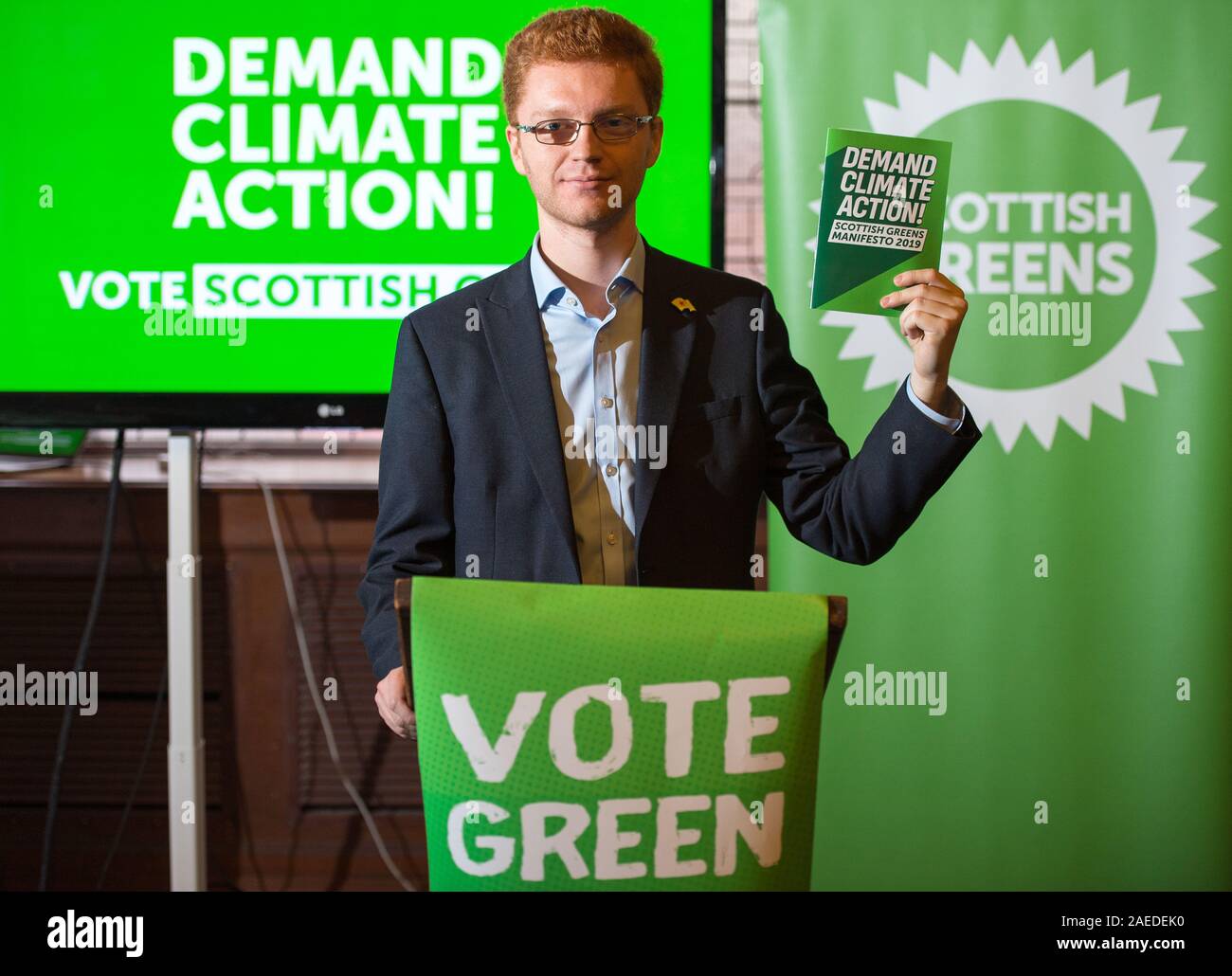 Glasgow, UK. 25. November 2019. Im Bild: Ross Greer MSP-schottischen Grünen MSP für Externe Angelegenheiten, Bildung und Qualifikationen, Kultur & Medien. Credit: Colin Fisher/Alamy Leben Nachrichten. Stockfoto