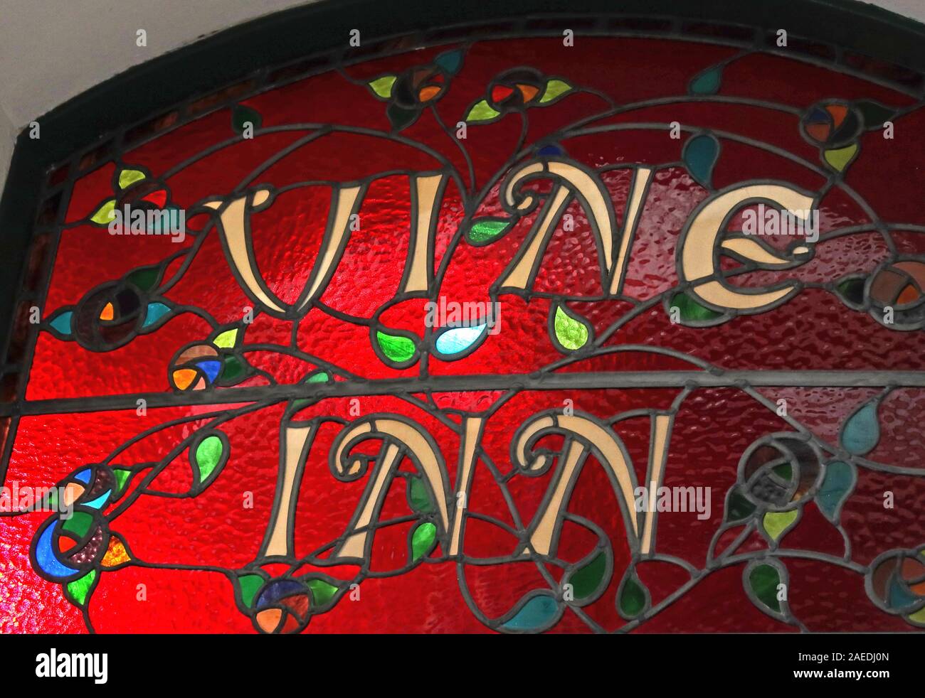The Vine Inn Buntglasfenster,42-44, Kennedy St, Manchester, England, UK M2 4BQ Stockfoto