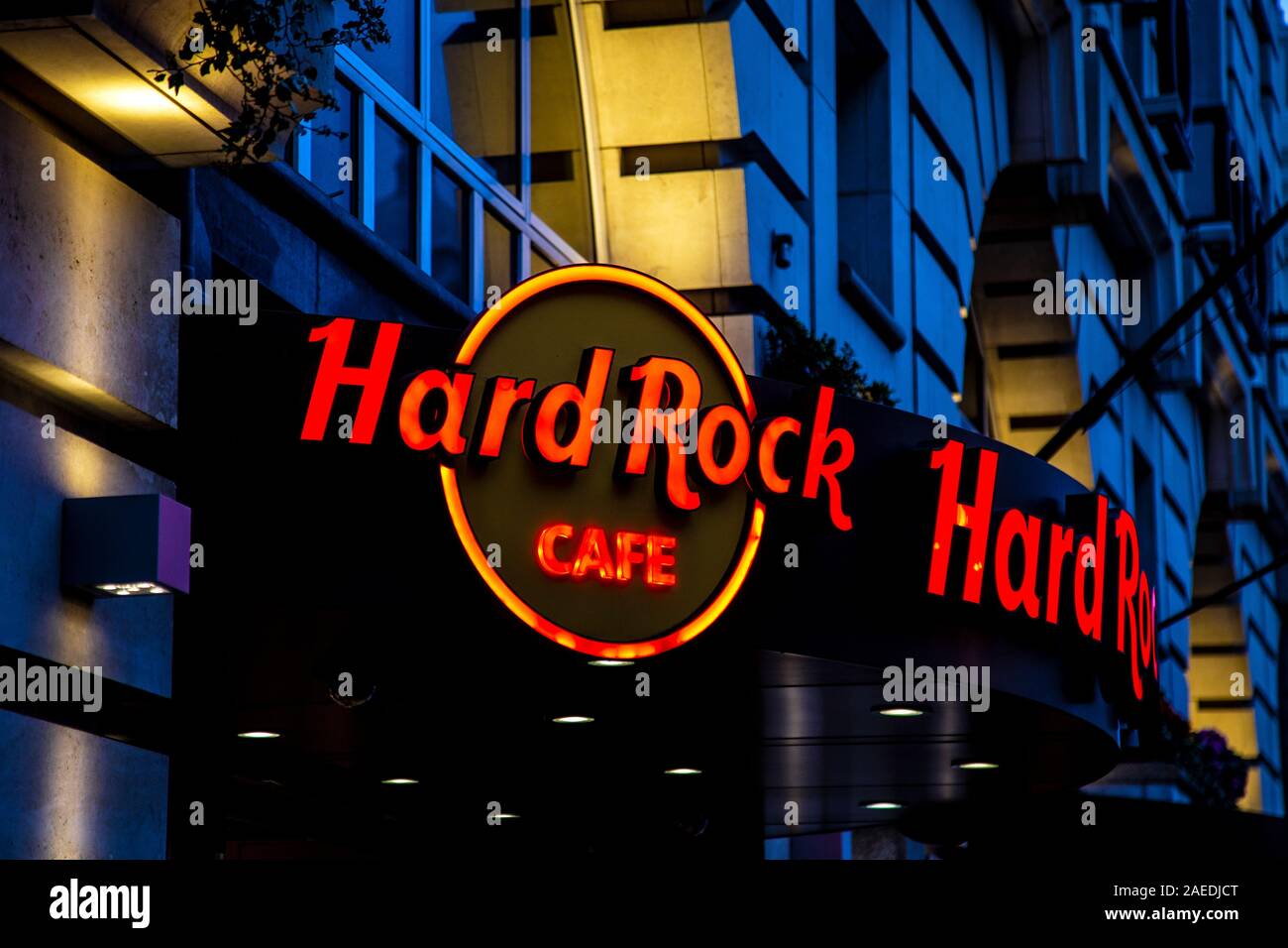 Zeichen der Hard Rock Cafe in Piccadilly Circus, London, UK Stockfoto