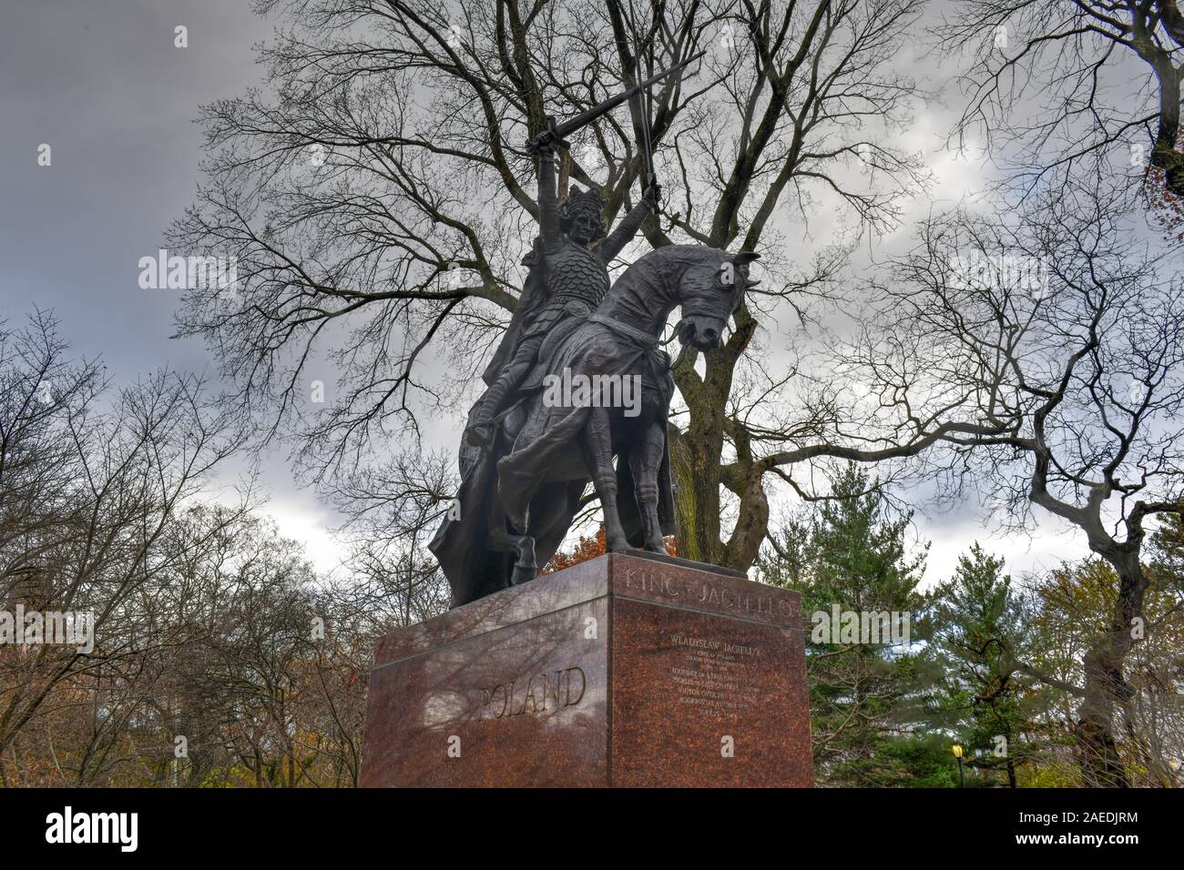 New York City - 28.November 2019: König Jagiello Denkmal, die für die Polnischen Messe Pavillon 1939 der New Yorker Welt erschaffen wurde und zog später nach zentralen P Stockfoto