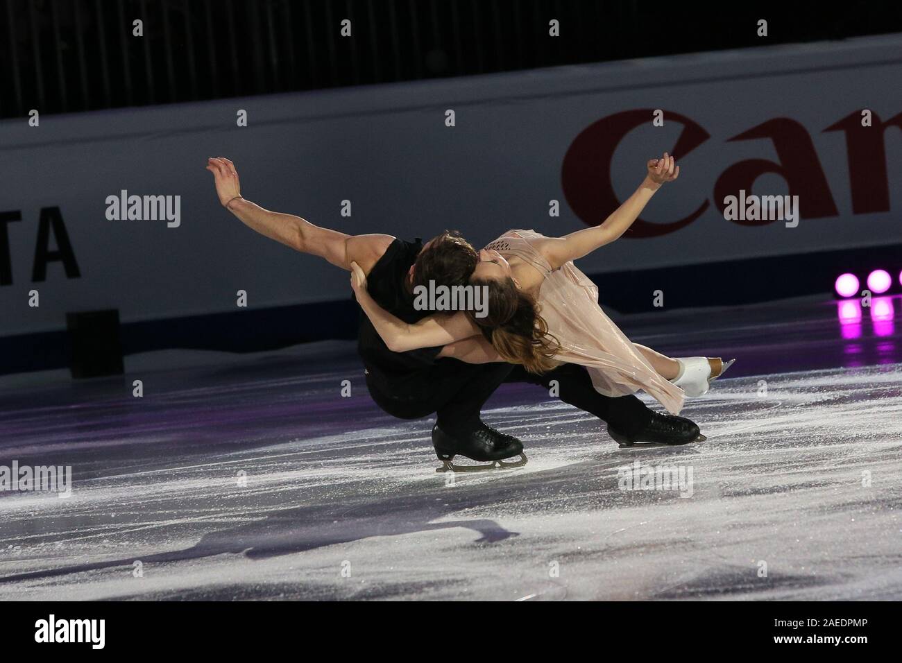 Torino, Italien. 8 Dez, 2019. Grand Prix - Gala gabriella Papadakis und Guillaume cizeron (Frankreich - 1 Ice Dance) während der ISU Grand Prix - Ausstellung Gala, Ice Sports in Turin, Italien, 08. Dezember 2019 - LPS/Claudio Benedetto Credit: Claudio Benedetto/LPS/ZUMA Draht/Alamy leben Nachrichten Stockfoto