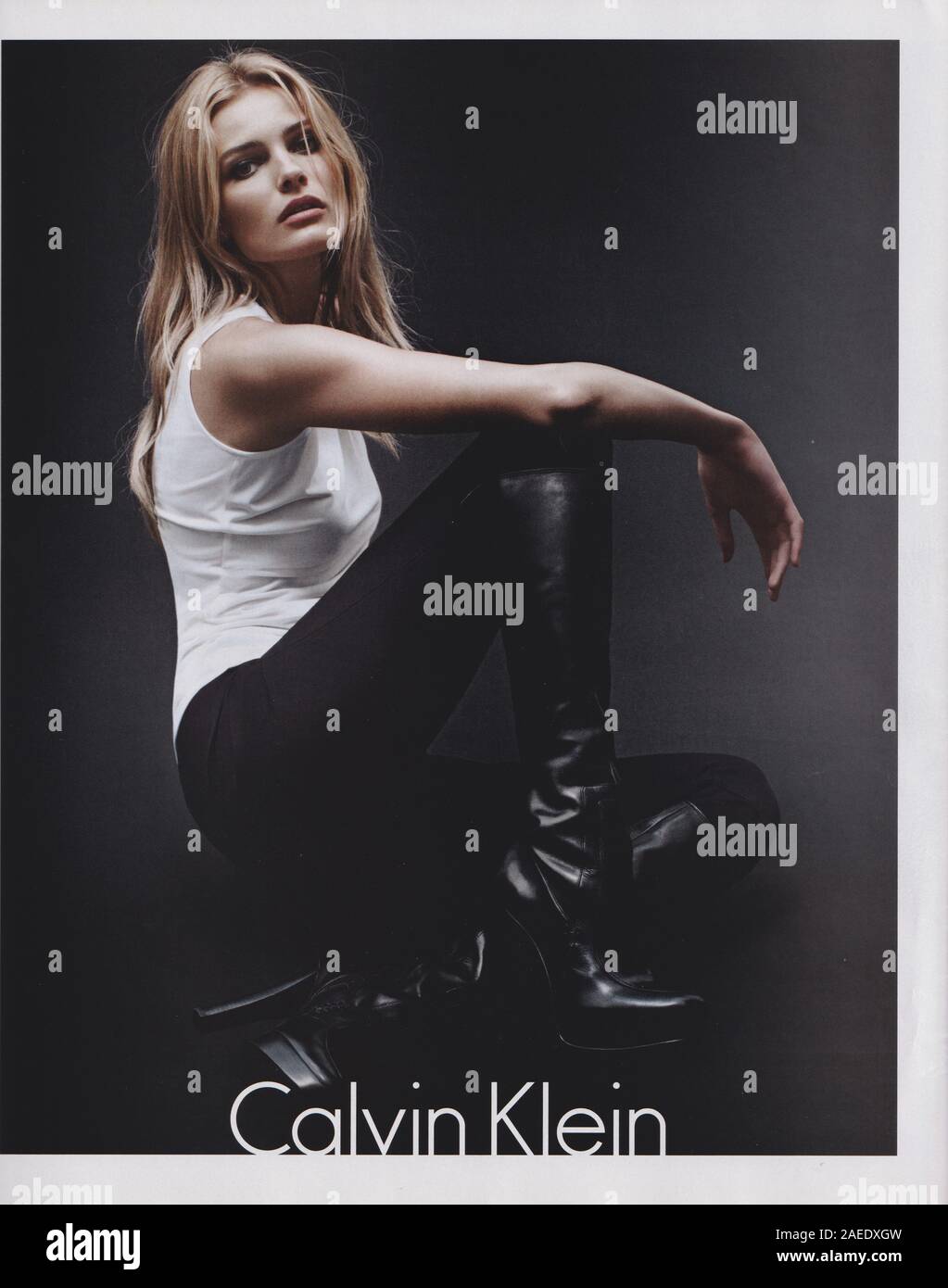 Plakat Werbung Calvin Klein Mode Haus Mit Edita Vilkeviciute Papier Magazin Aus 12 Ck Werbung Kreative Calvin Klein 10s Anzeige Stockfotografie Alamy