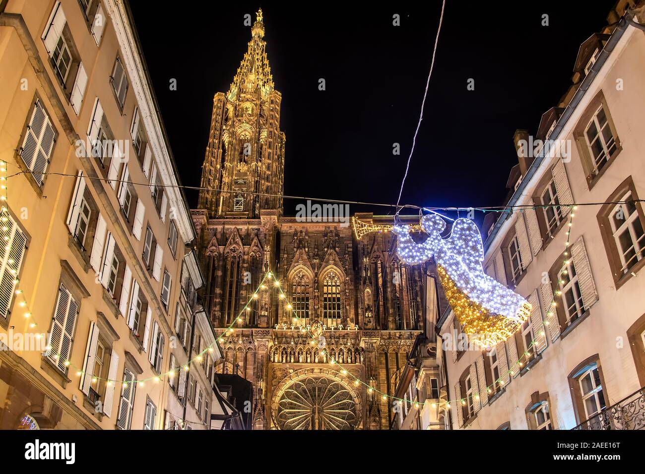 Kathedrale von Straßburg in Weihnachten, in Straßburg, Frankreich Stockfoto
