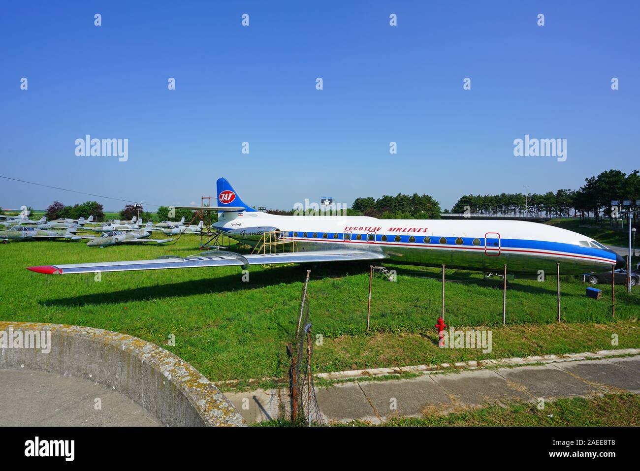 Belgrad, SERBIEN-19 Jun 2019 - Blick auf eine alte Caravelle Flugzeug von ehemaligen Jugoslawischen Airways JAT (JU) an der Luftfahrttechnischen Museum Belgrad (ehemals Yug Stockfoto