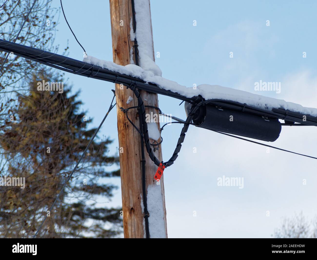 Quebec, Kanada. Lwl-Kabel und Telefon Kabel Stockfoto