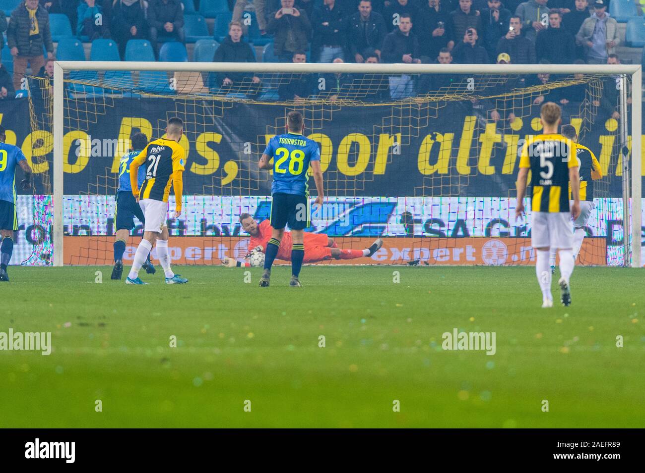 8 Dezember 2019 Arnhem, Niederlande Fußball Eredivisie Vitesse v Feyenoord L-R Feyenoord keeper Nick Marsman Fußball eredivisie Saison 2019-2020 Stockfoto