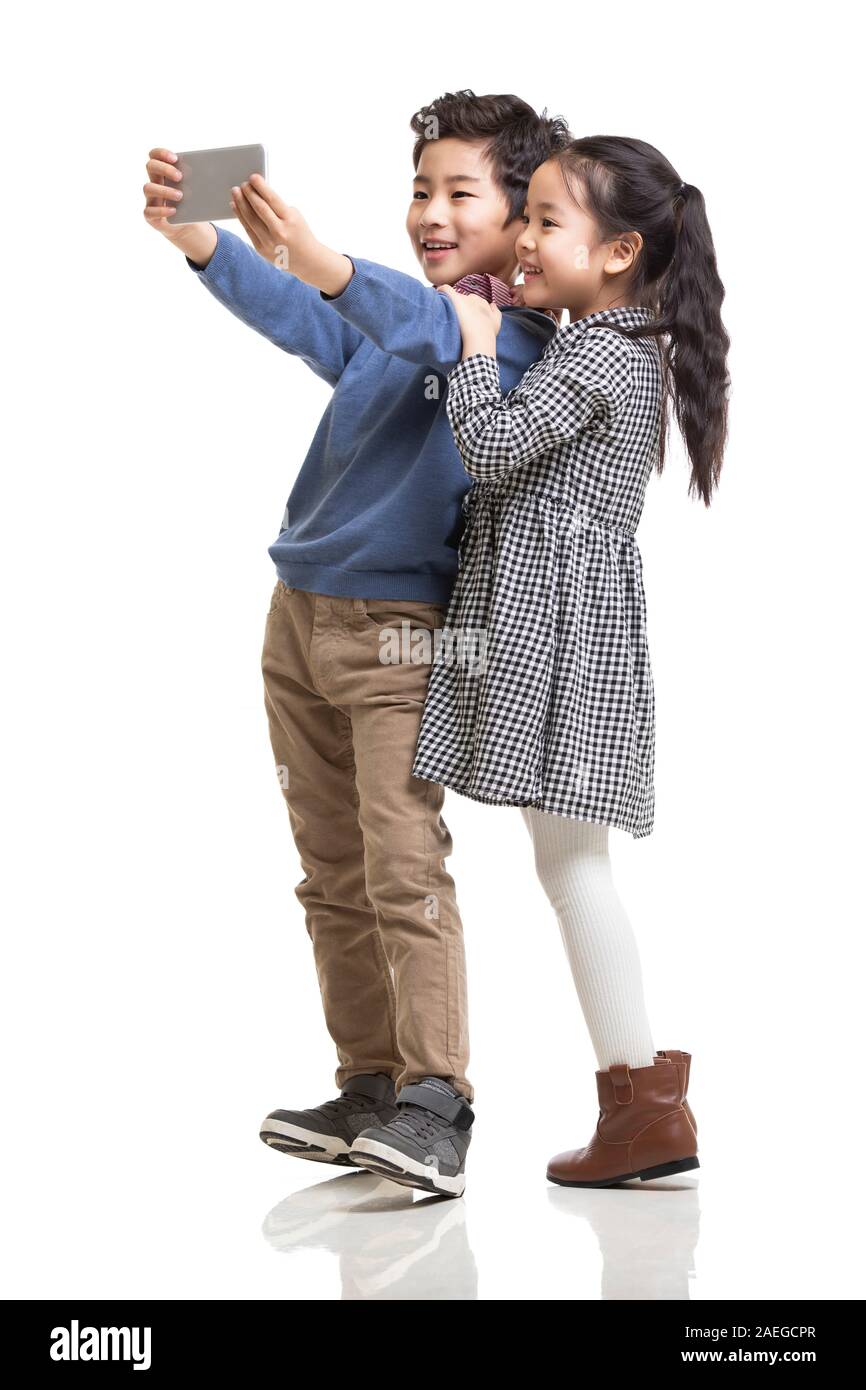 Glückliche Kinder unter selfie Stockfoto