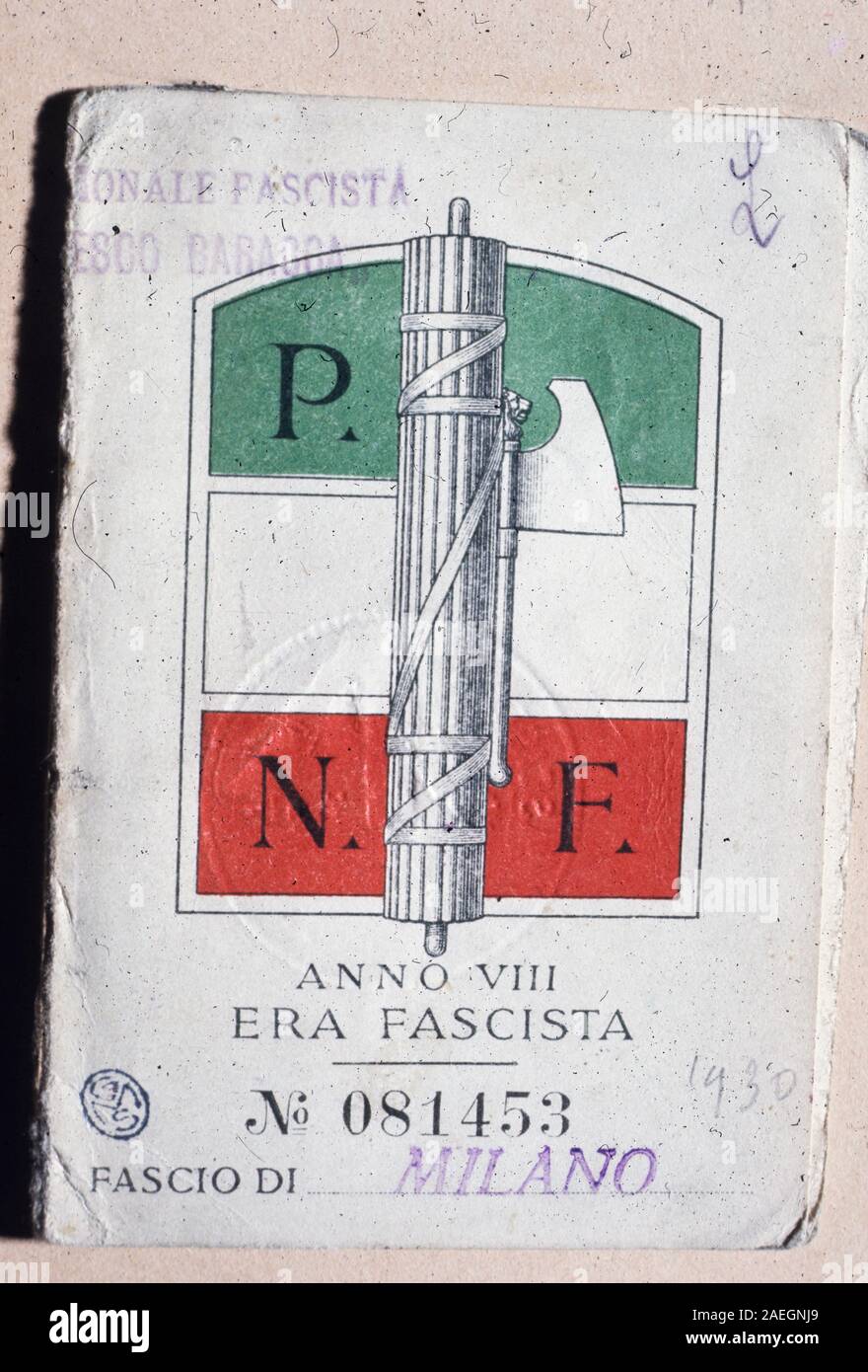 Die Mitgliedskarte für den Faschismus, fascio di Milano, Pnf, der nationalen faschistischen Partei, Jahr VIII 1930 Stockfoto