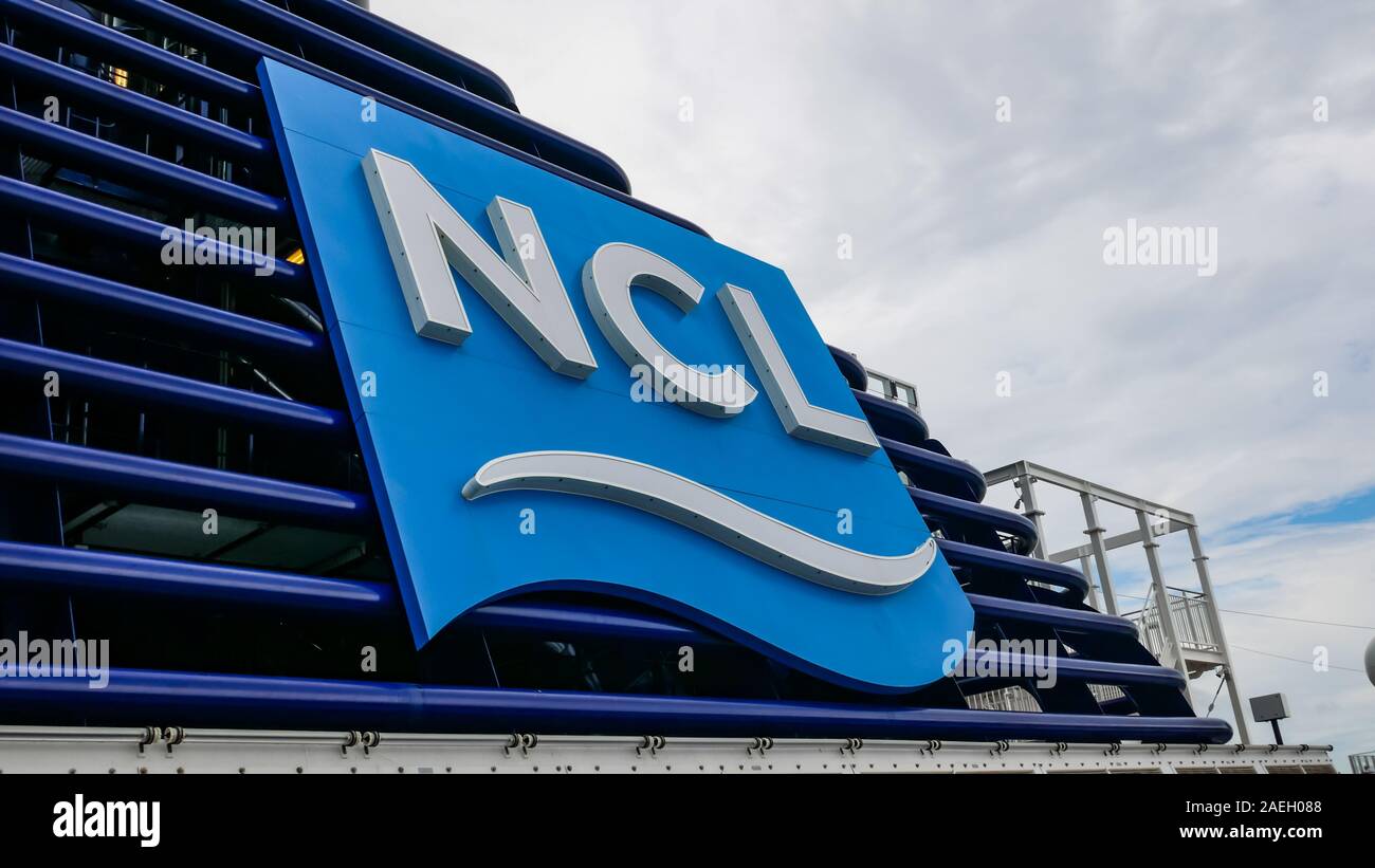 Detailansicht der Norwegian Cruise Line (NCL) Logo/Zeichen/Emblem. Stockfoto