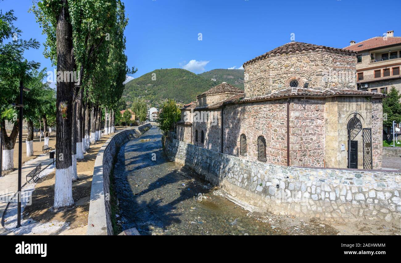 Das Hamam, in der 15/16. Cen gebaut. Neben dem Pena Fluss im Zentrum von Tetovo im Norden der Republik Mazedonien. Stockfoto