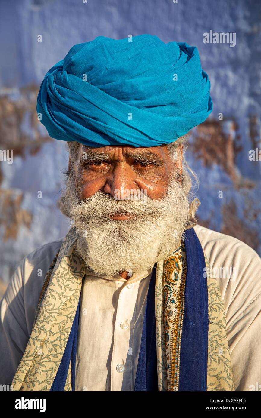 Porträt eines Mannes mit Turban, Jodhpur, Rajasthan, Indien Stockfoto