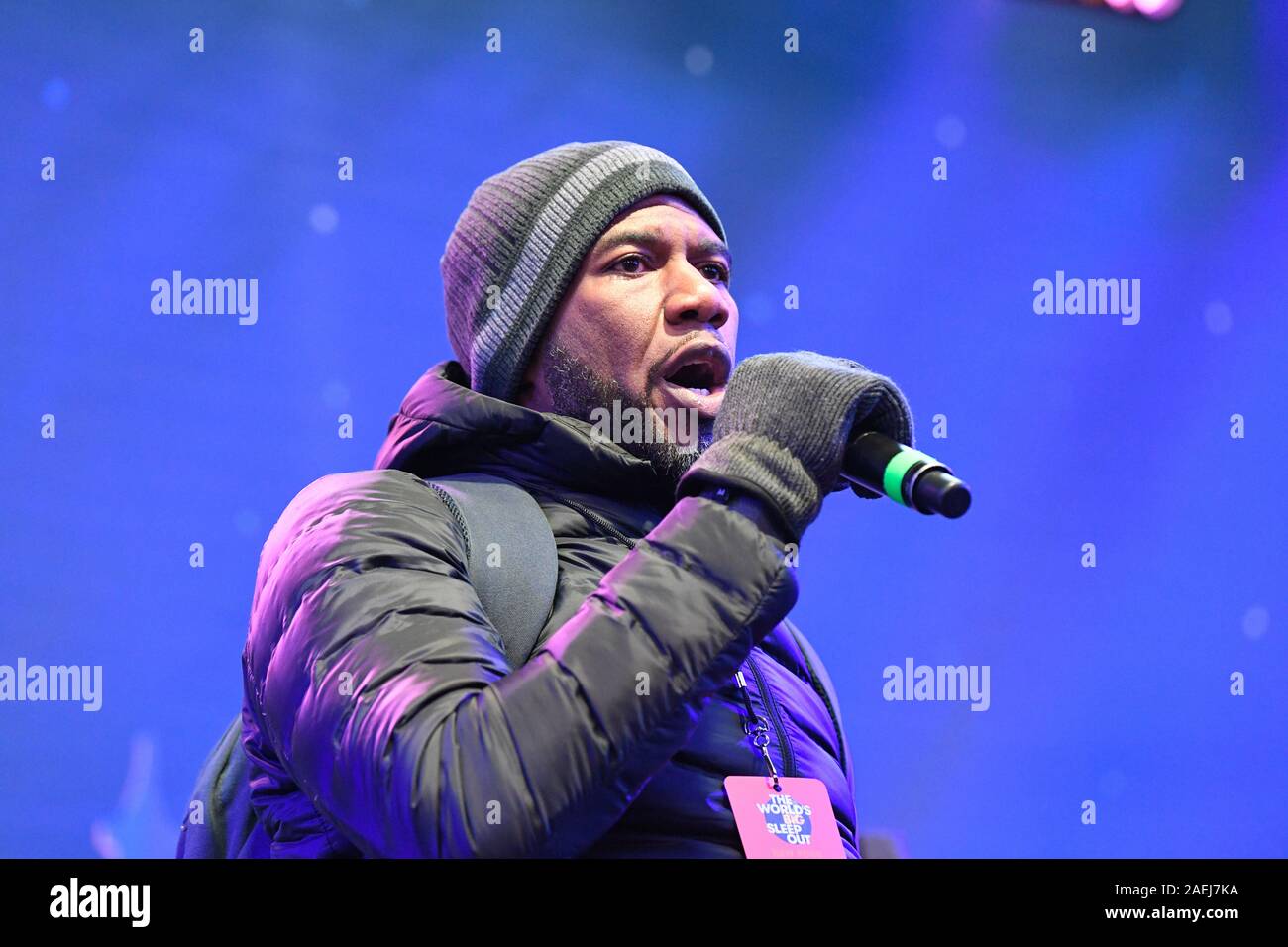 New York City Public Advocate Jumaane Williams nimmt der Welt Big Sleep Out am Times Square in New York City. Stockfoto