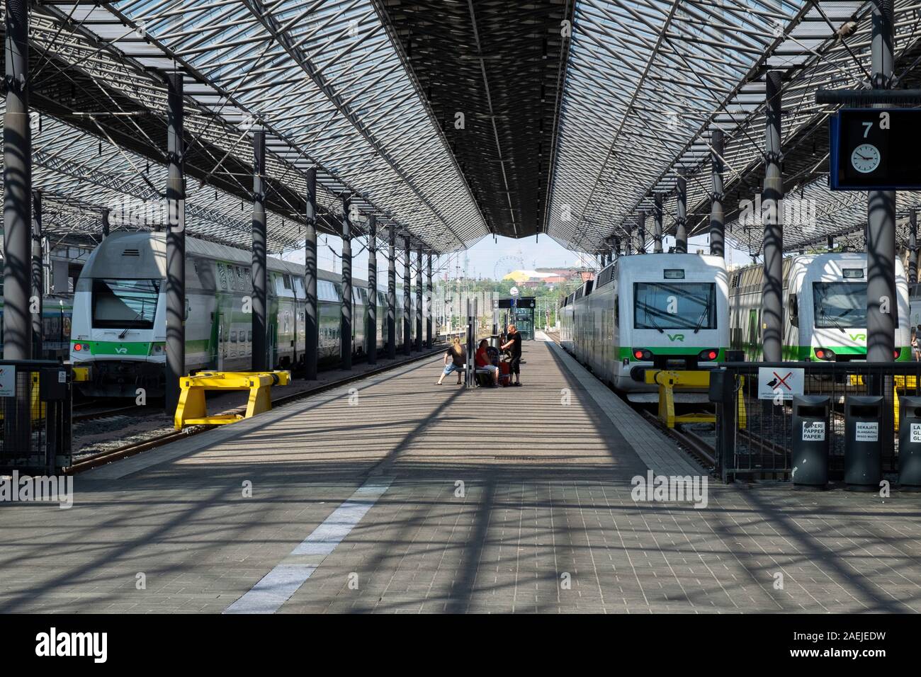 Pendler an den Hauptbahnhof von Helsinki, Helsinki, Finnland, Skandinavien, Europa Stockfoto