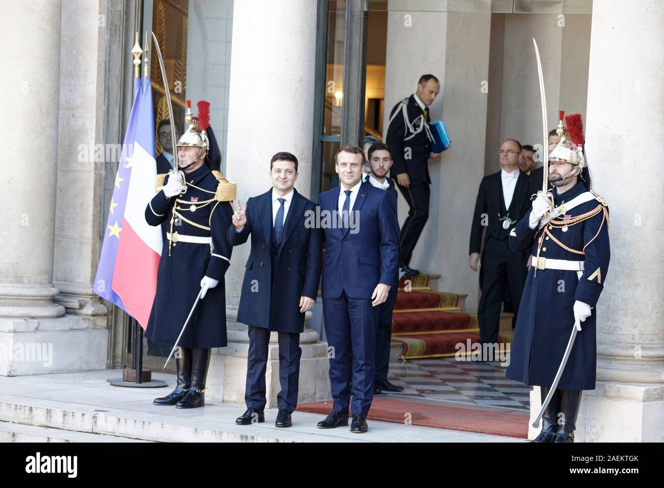 Paris, Frankreich. 9 Dez, 2019. Volodymyr Zelensky kommt an der Normandie Format Gipfel im Elysee-palast in Paris, Frankreich. Stockfoto