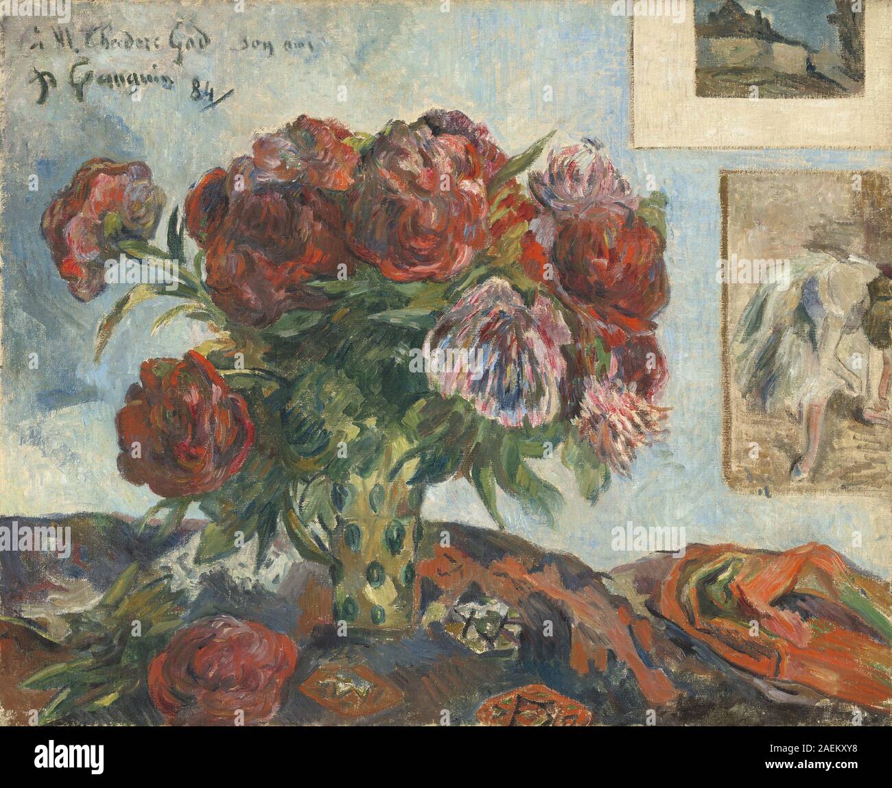 Stillleben mit Pfingstrosen ist ein Gemälde von Paul Gauguin aus dem Jahr 1884 mit einem Blumenstrauß von Pfingstrosen, der auf einer Oberfläche angeordnet ist und Farbe, Form, Textur und Komposition in einem dekorativen Stil betont. Stockfoto