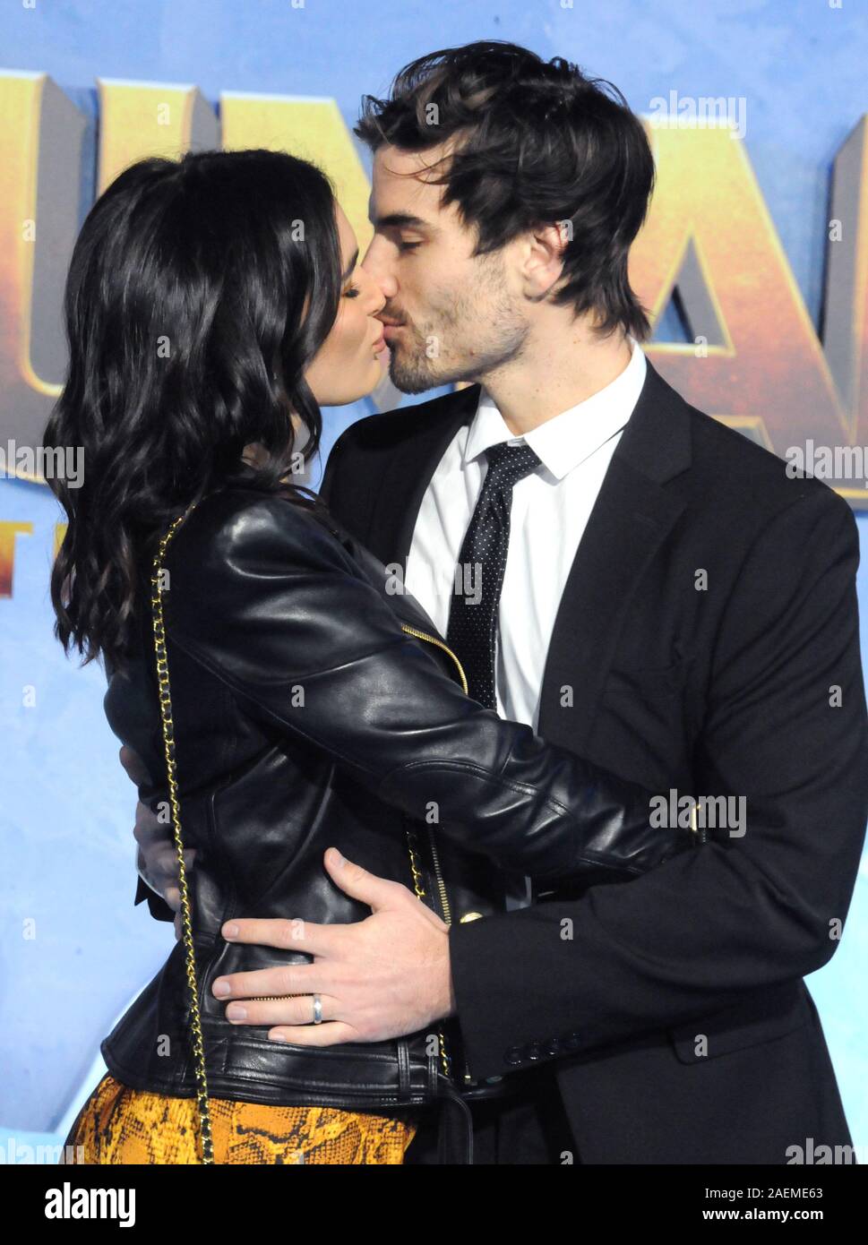 Hollywood, Kalifornien, USA, 9. Dezember 2019 Wirklichkeit Fernsehen Persönlichkeiten Ashley Iaconetti und Jared Haibon besuchen Sony Pictures präsentiert die Weltpremiere von "Jumanji: Die nächste Ebene' am 9. Dezember 2019 an TCL Chinese Theatre in Hollywood, Kalifornien, USA. Foto von Barry King/Alamy leben Nachrichten Stockfoto