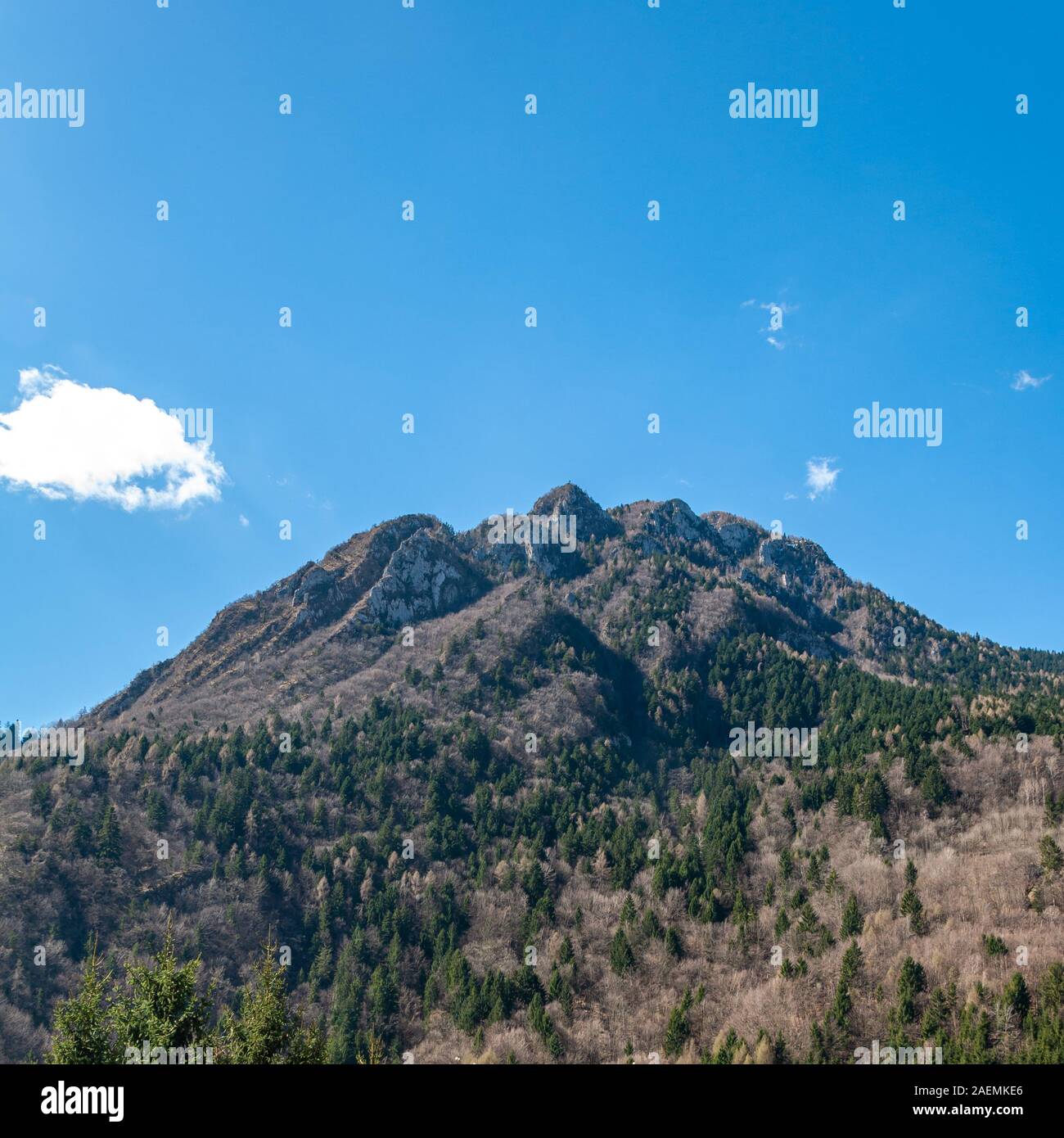 Blick auf die Berge von Bagolino, einem Dorf, das bekannt ist für "bagoss Käse, ein Reiseziel für die Berge und den See. Stockfoto