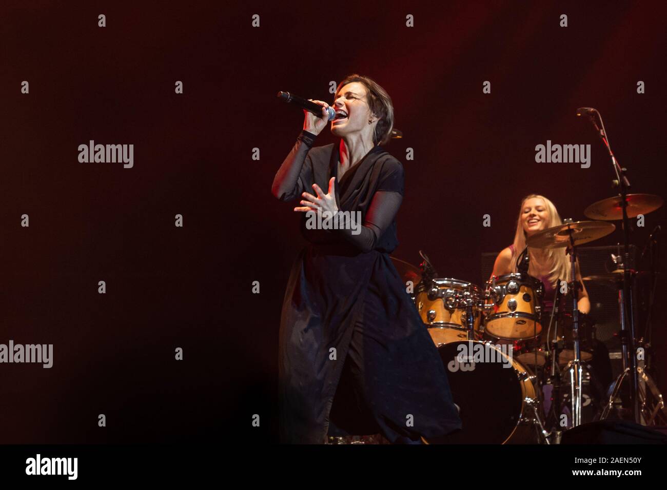 Gala Durchführung Novemnber Leben fest in Santander mit Sophie Alloway Stockfoto