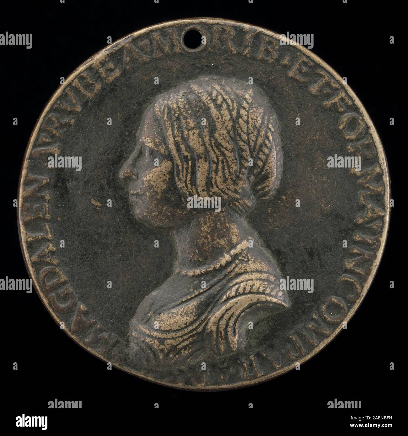 Eine Medaille oder Münze im Stil von Giancristoforo Romano aus der Zeit um 1500-1530, die Maddalena Rossi auf der Vorderseite zeigt, die klassische Porträts, Inschriften, Profile und italienische Renaissanceelemente zeigt. Stockfoto