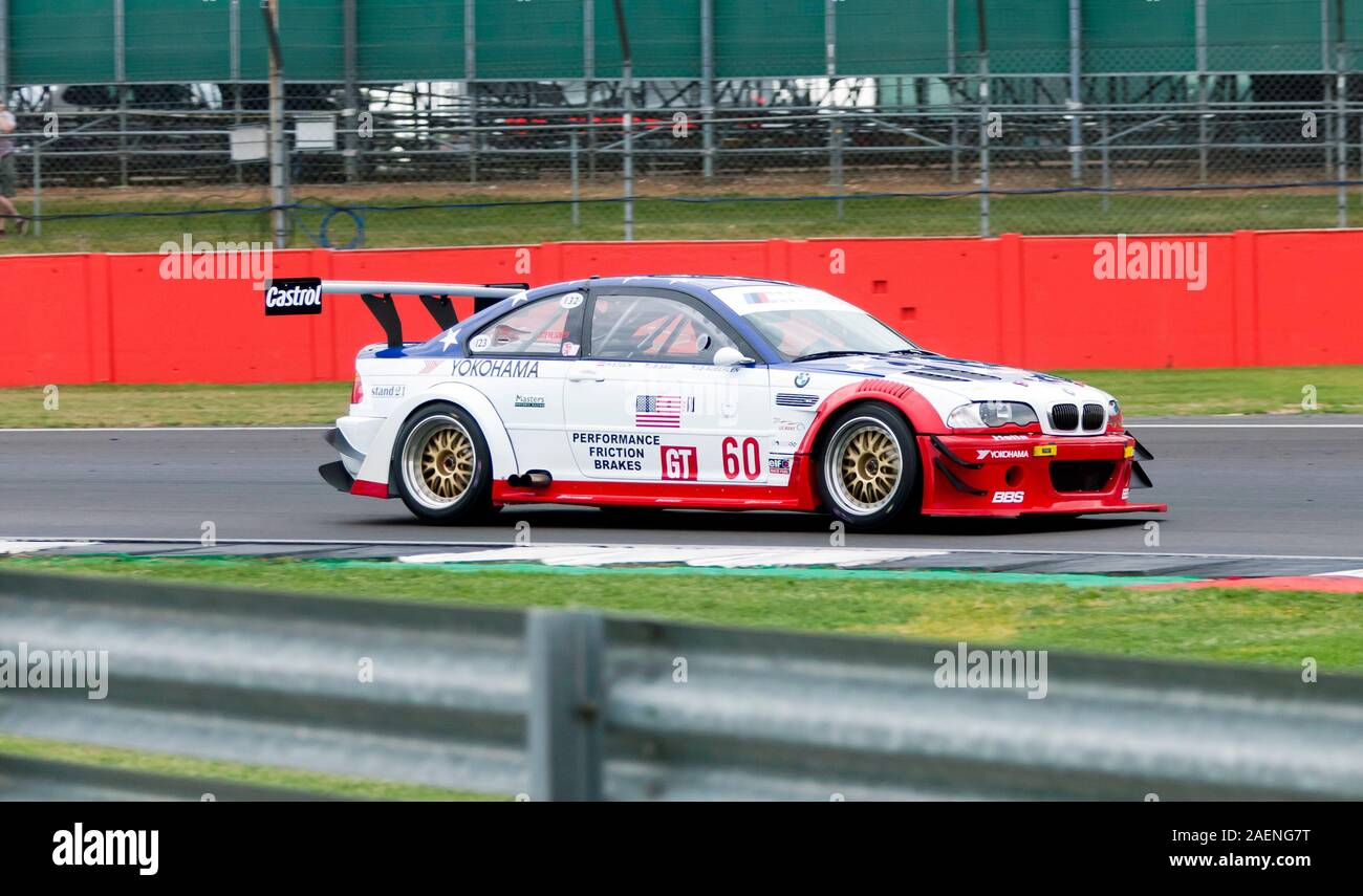 Steve Soper auf BMW M3, während die Aston Martin Trophäe für Meister Ausdauer Legenden, bei der Silverstone Classic 2019 Stockfoto