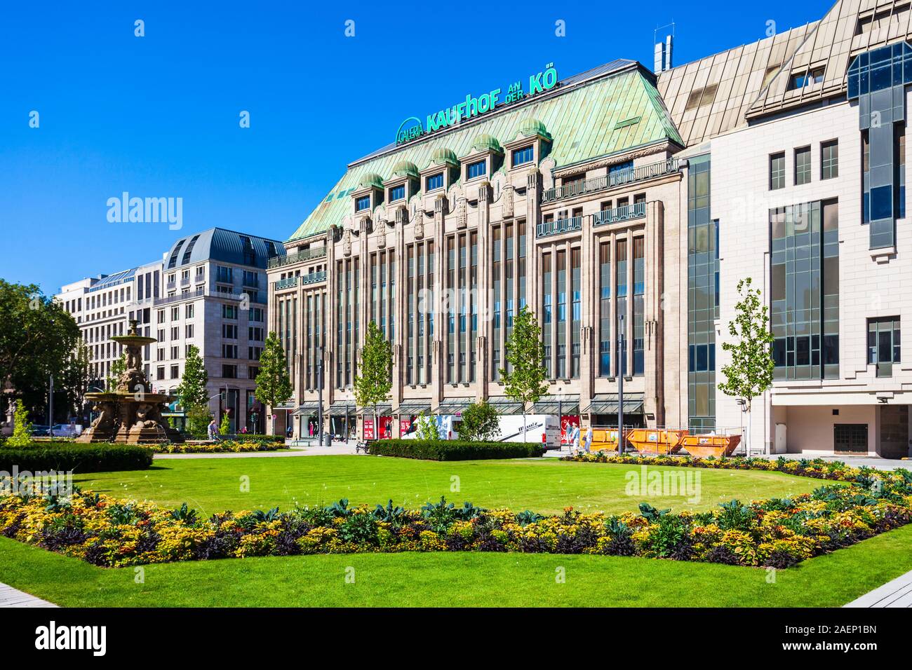 Düsseldorf, Deutschland - Juli 01, 2018: Kaufhof ist ein Einkaufszentrum in der Innenstadt von Düsseldorf Stadt in Deutschland Stockfoto