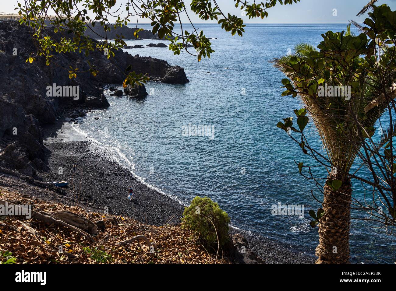 Kleine abgelegene steinigen Strand in Alcala an der Westküste von Teneriffa, Kanarische Inseln, Spanien Stockfoto