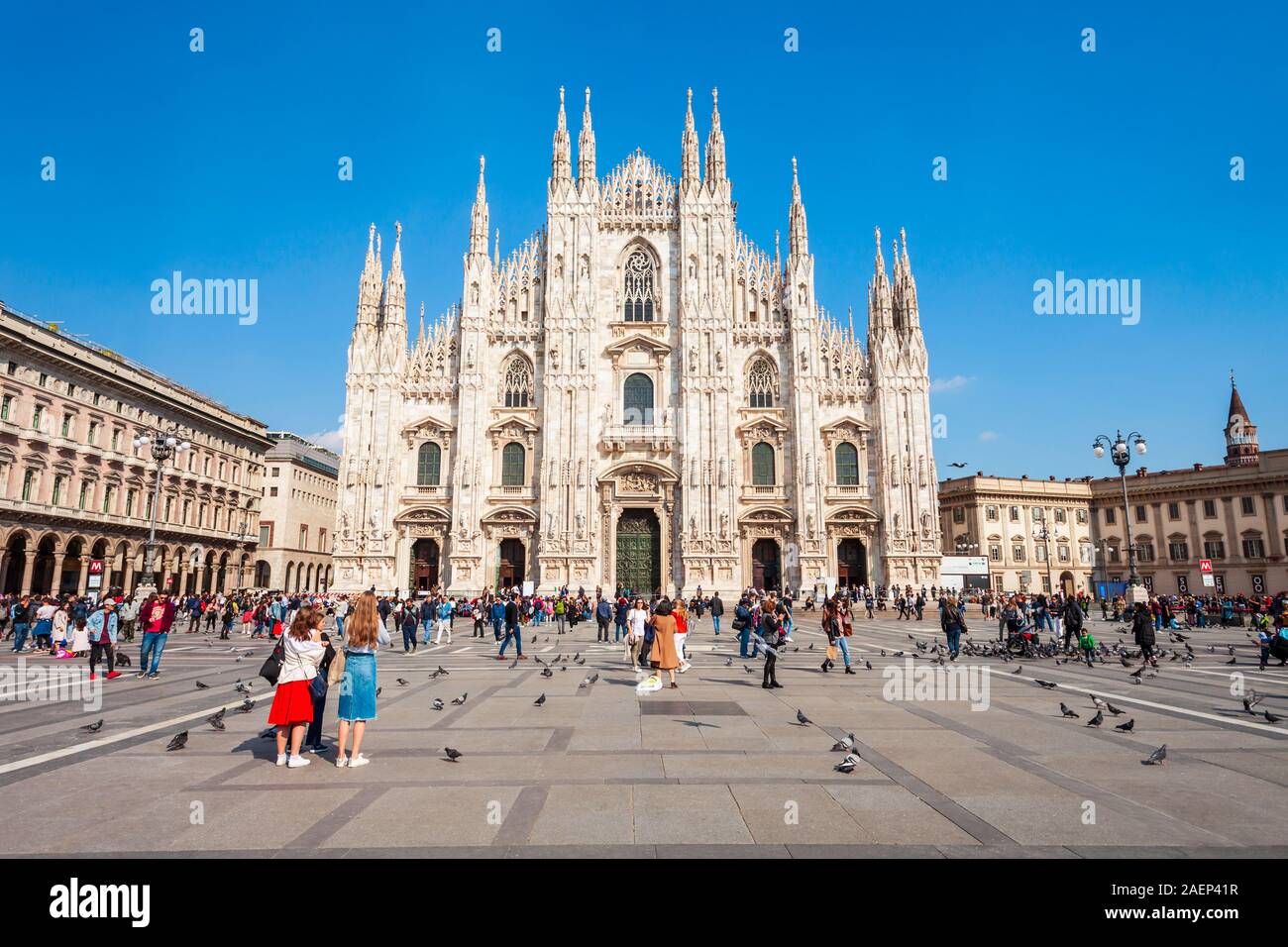 Mailand, Italien - 09 April, 2019: Mailänder Dom oder Duomo di Milano ist die Kathedrale an der Piazza del Duomo in Mailand Stadt in Ital entfernt Stockfoto