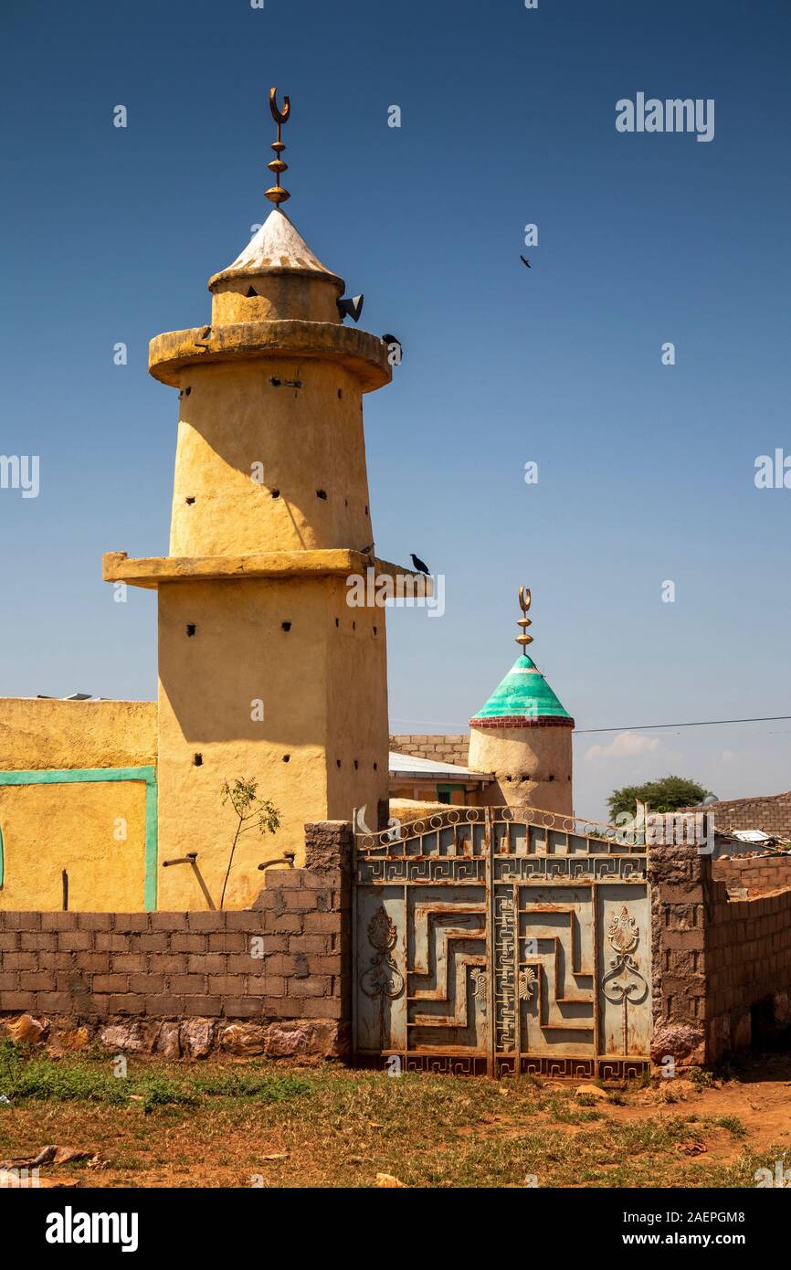 Äthiopien, Tigray, Mainai, Eritreische Flüchtlinge Dorf, Moschee Stockfoto