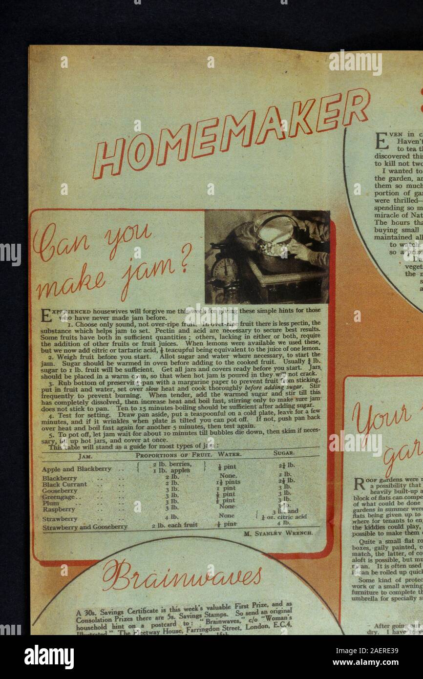 Homemaker Abschnitt von Rezepten in der Zeitschrift "Woman's Illustrated" vom 17. Juni 1944: Ein Stück Replikat-Erinnerungsstücke aus dem zweiten Weltkrieg aus den 40er Jahren Großbritanniens. Stockfoto