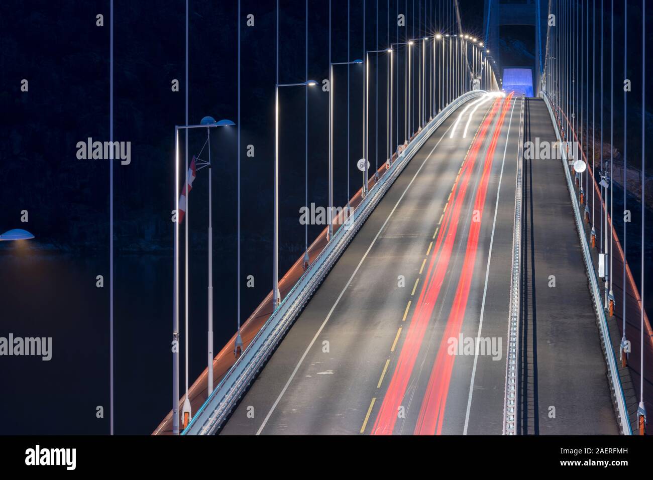 Brücke' Hardangerbrua', Hardangerbridge, über den Eidfjord, einem Zweig der Hardangerfjord, längste norwegischen Brücke, Nord-Norwegen, Norwegen Stockfoto