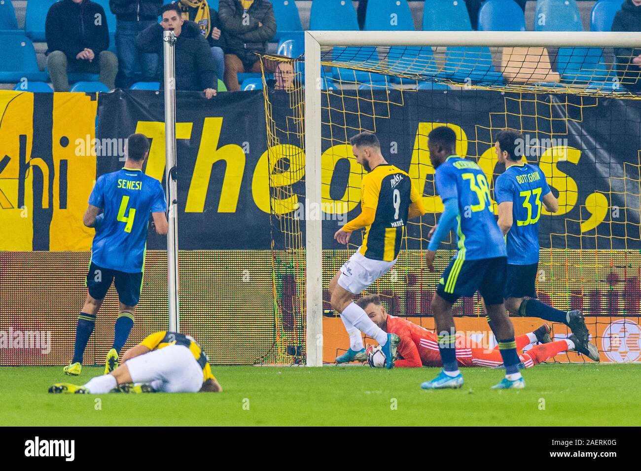 08-12-2019: Fußball: Vitesse Arnheim v Feyenoord: L-R Feyenoord keeper Nick Marsman Fußball eredivisie Saison 2019-2020 Stockfoto