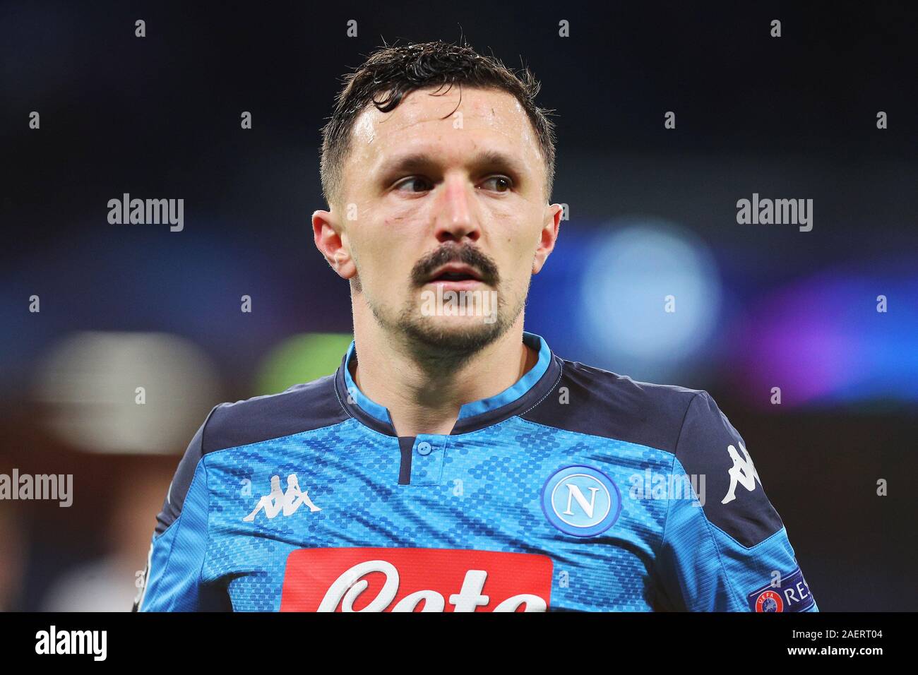 Neapel, Italien. 10. Dez 2019. Mario Rui Napoli reagiert während der UEFA Champions League, Gruppe E Fußballspiel zwischen SSC Napoli und KRC Genk am 10. Dezember 2019 im Stadio San Paolo in Neapel, Italien - Foto Federico Proietti/ESPA-Bilder Quelle: European Sports Fotografische Agentur/Alamy leben Nachrichten Stockfoto