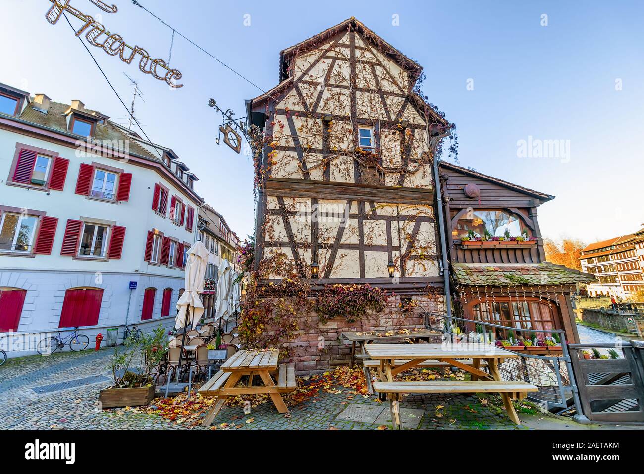 Traditionelle Fachwerkhäuser in La Petite France, Straßburg, Elsass, Frankreich Stockfoto