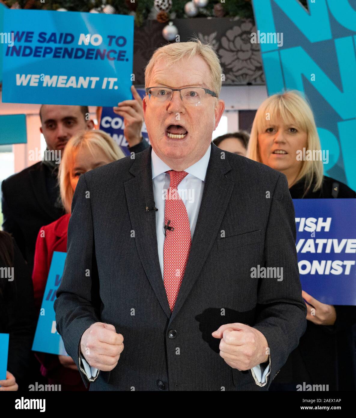 Edinburgh, Schottland, Großbritannien. 11. Dezember 2019. Jackson Carlaw, Führer der Schottischen Konservativen und Ruth Davidson bei einer Wahl Rallye in Edinburgh bis zum letzten Tag des Wahlkampfes vor der Bundestagswahl. Iain Masterton/Alamy leben Nachrichten Stockfoto