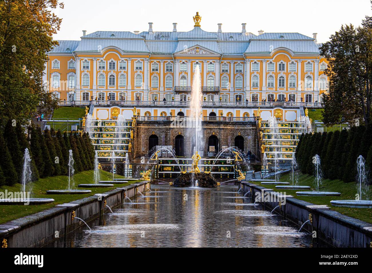 Peterhof-Palast, St. Petersburg, Russland Stockfoto